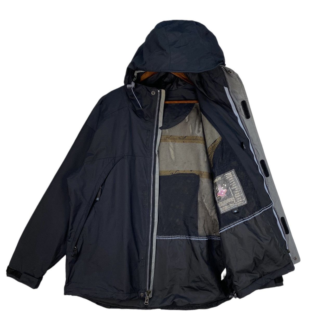 Nike ACG Nike Acg Windbreaker Jacket Size US L / EU 52-54 / 3 - 4 Thumbnail
