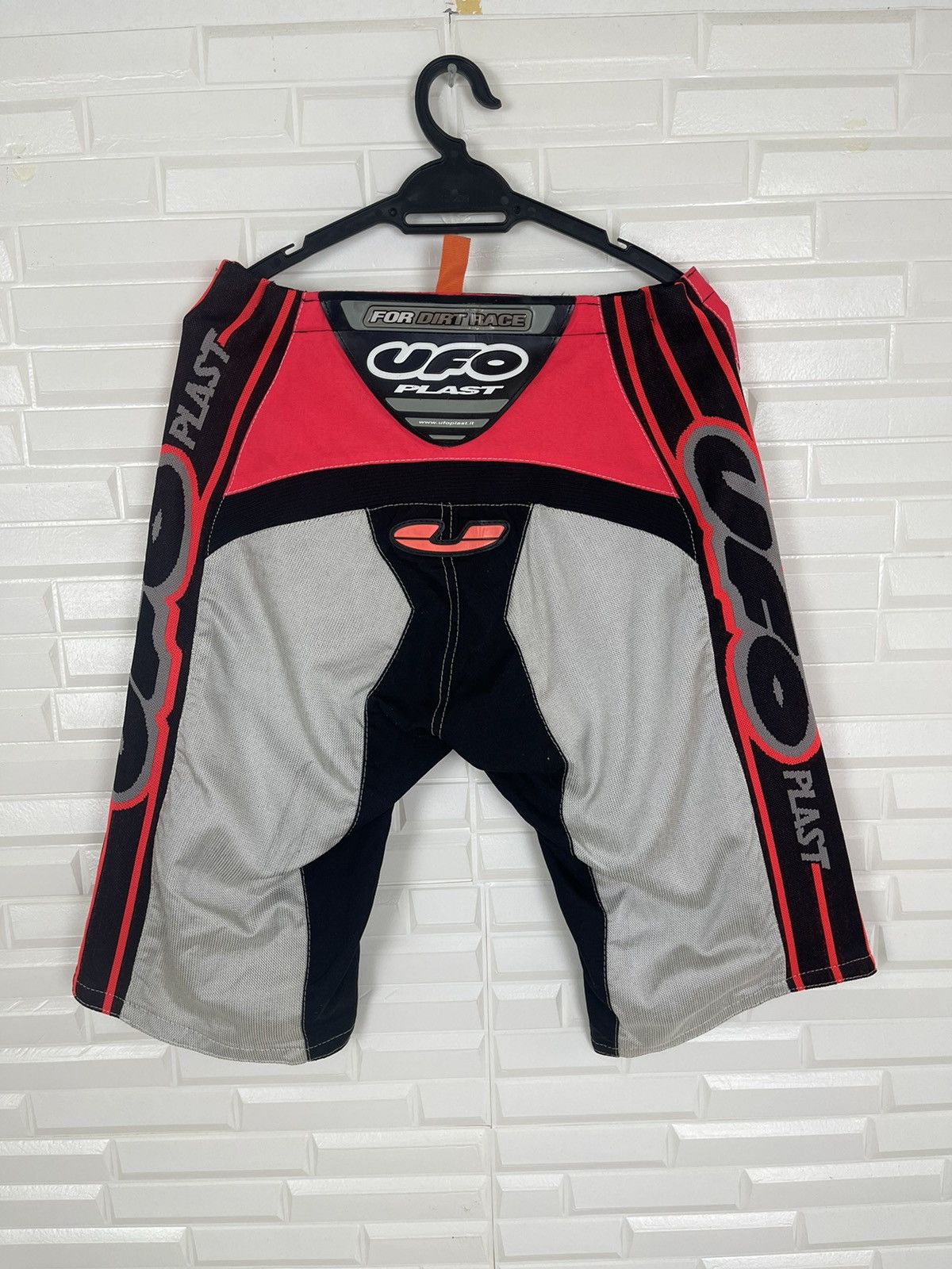Sports Specialties UFO Plast Muddy Dirt Race Motorcross Shorts Pants Italy Size US 28 / EU 44 - 2 Thumbnail