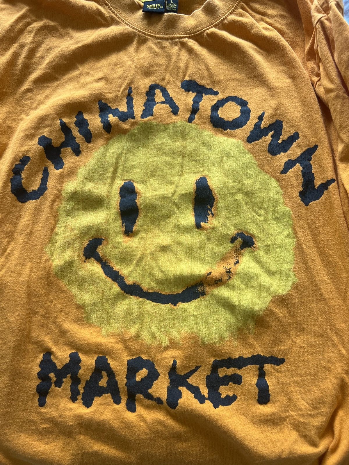 Other 🔥 Chinatown Market Orange Smiley T-Shirt Size US L / EU 52-54 / 3 - 4 Thumbnail