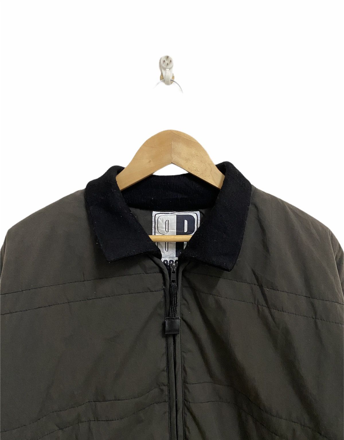 Bonfire × Bonfire Outerwear BONFIRE SNOWBOARD SURFING SMALL LOGO WINDBREAKER JACKET Size US L / EU 52-54 / 3 - 8 Thumbnail