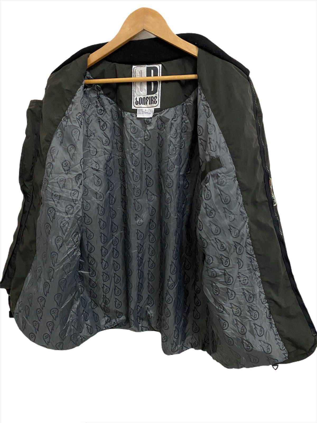 Bonfire × Bonfire Outerwear BONFIRE SNOWBOARD SURFING SMALL LOGO WINDBREAKER JACKET Size US L / EU 52-54 / 3 - 6 Thumbnail