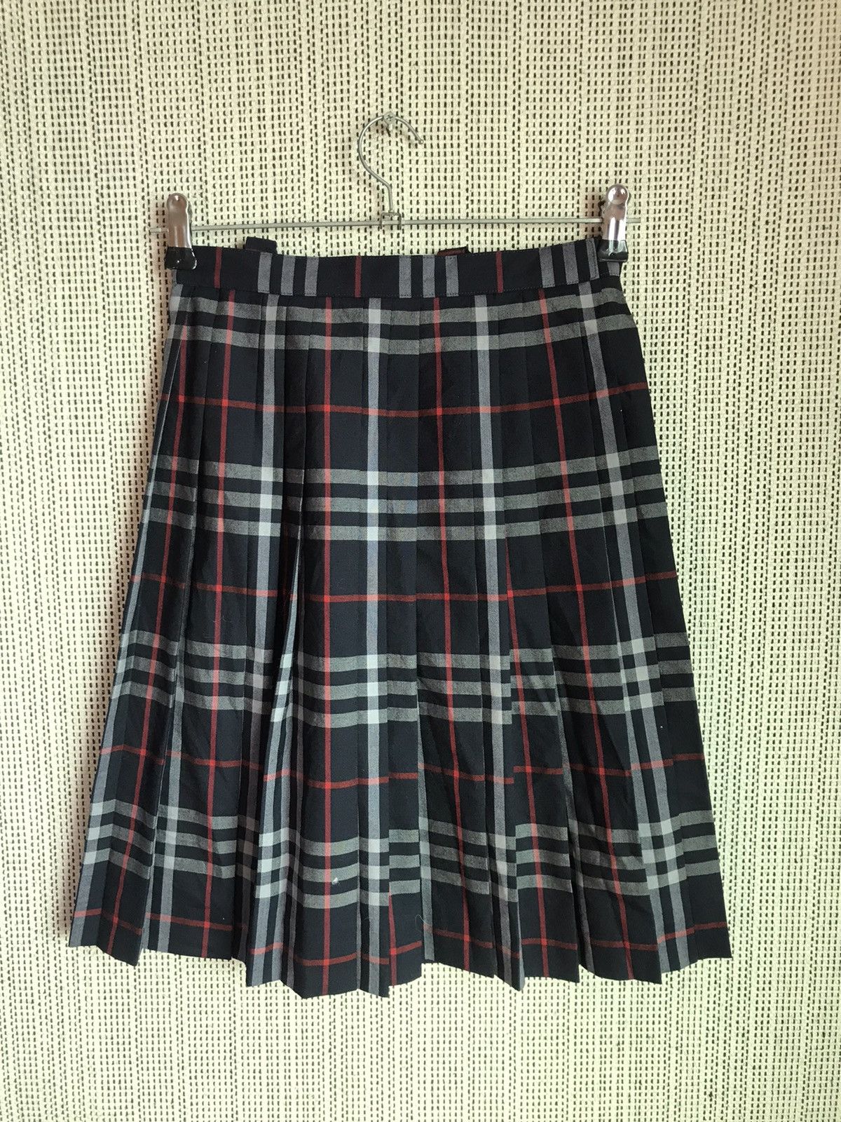 Burberry × Vintage ‼️VINTAGE BURBERRY NOVA CHECK WOOL MINI SKIRT VERY RARE‼️ Size 24" / US 00 / IT 34 - 2 Thumbnail