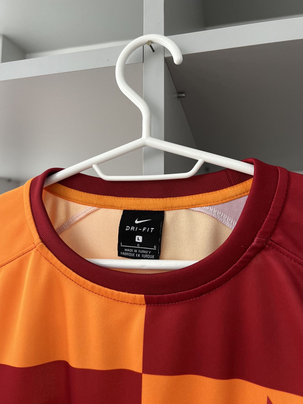 Nike Nike FC Galatasaray 18 Gomis Home Jersey Size US L / EU 52-54 / 3 - 6 Thumbnail