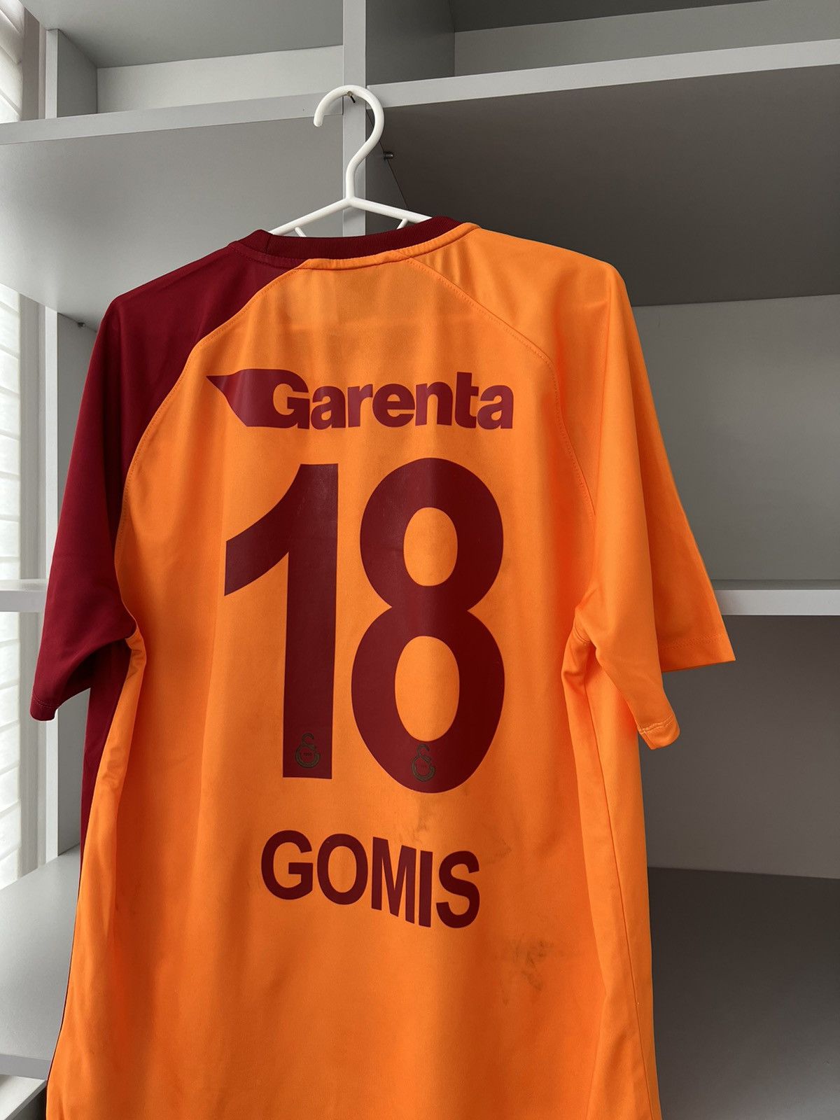 Nike Nike FC Galatasaray 18 Gomis Home Jersey Size US L / EU 52-54 / 3 - 8 Thumbnail