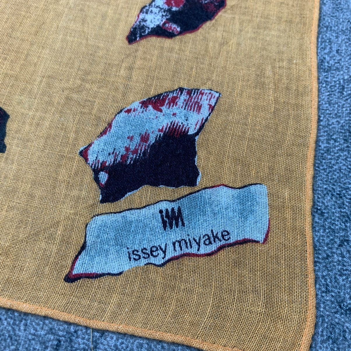 Issey Miyake Issey Miyake Neckerchief Handkerchief Scarf Size ONE SIZE - 2 Thumbnail