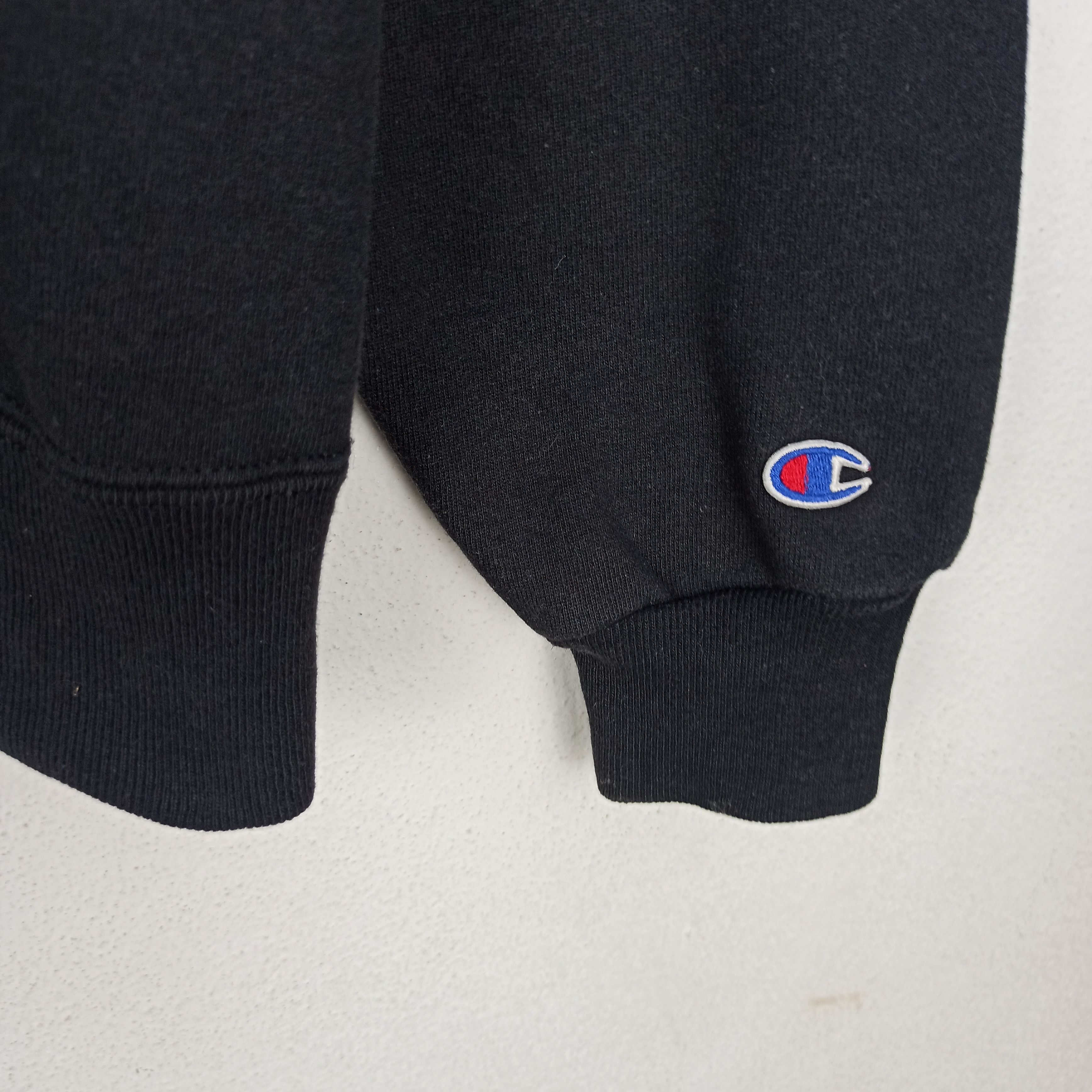 Champion Vintage Champion Sweatshirt Small Logo Size US L / EU 52-54 / 3 - 3 Thumbnail
