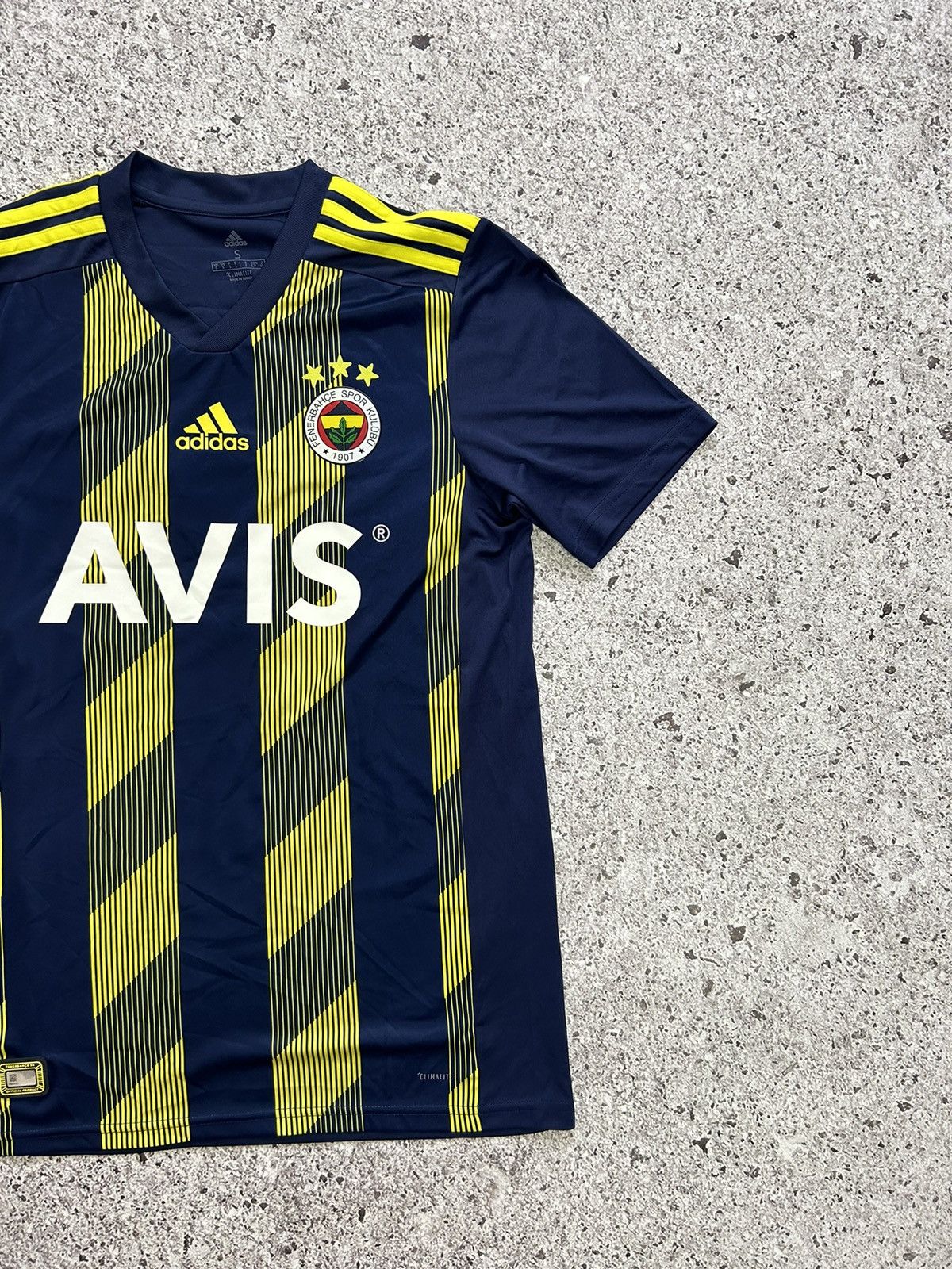 Adidas × Vintage Vintage Fenerbahce Kruse 10 Soccer Jersey 2019/2020 Size US S / EU 44-46 / 1 - 3 Thumbnail