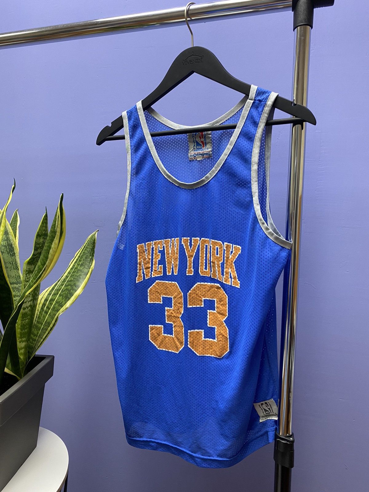 NBA × Spalding × Vintage Vintage Spalding New York Knicks #33 Ewing NBA Jersey Size US S / EU 44-46 / 1 - 2 Thumbnail