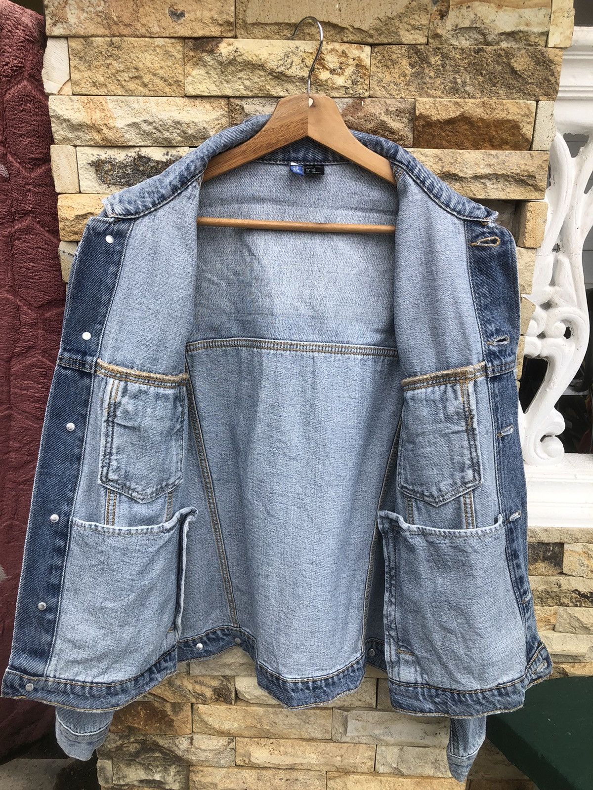 Marvel Comics Last Drop🔥Rare‼️H&M x Marvel Denim Jacket Size US L / EU 52-54 / 3 - 12 Thumbnail