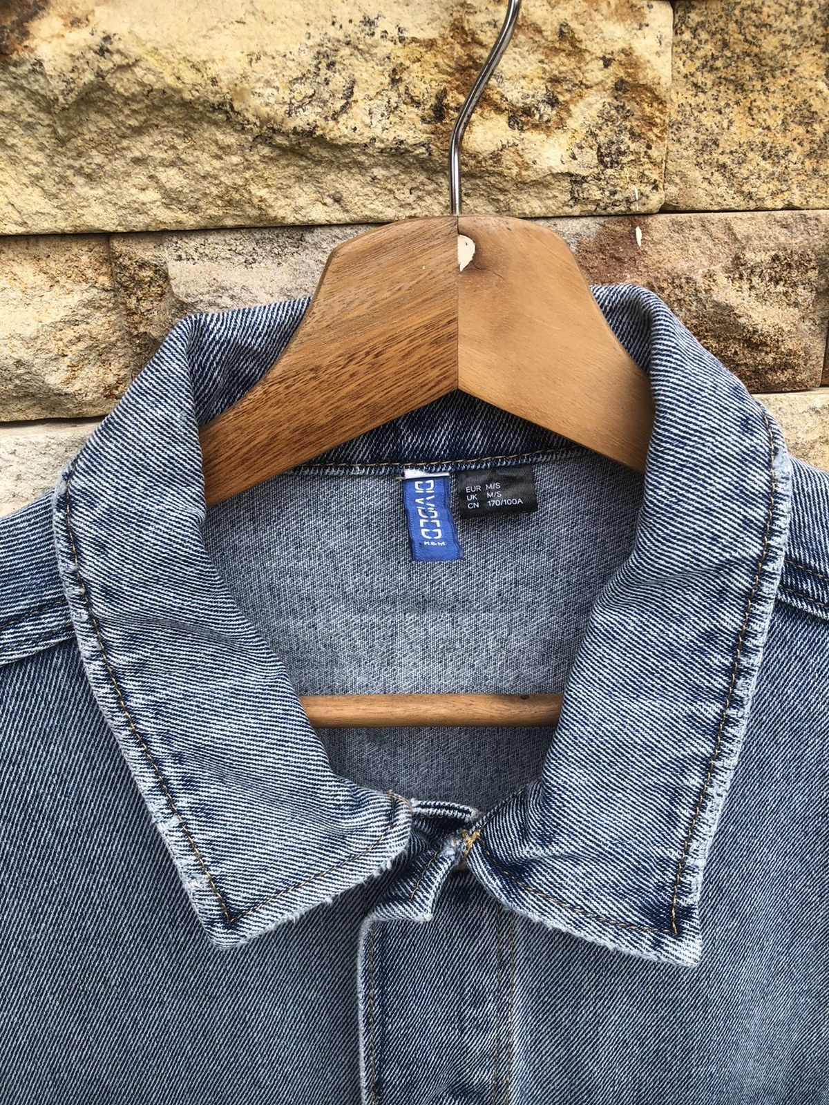 Marvel Comics Last Drop🔥Rare‼️H&M x Marvel Denim Jacket Size US L / EU 52-54 / 3 - 7 Thumbnail