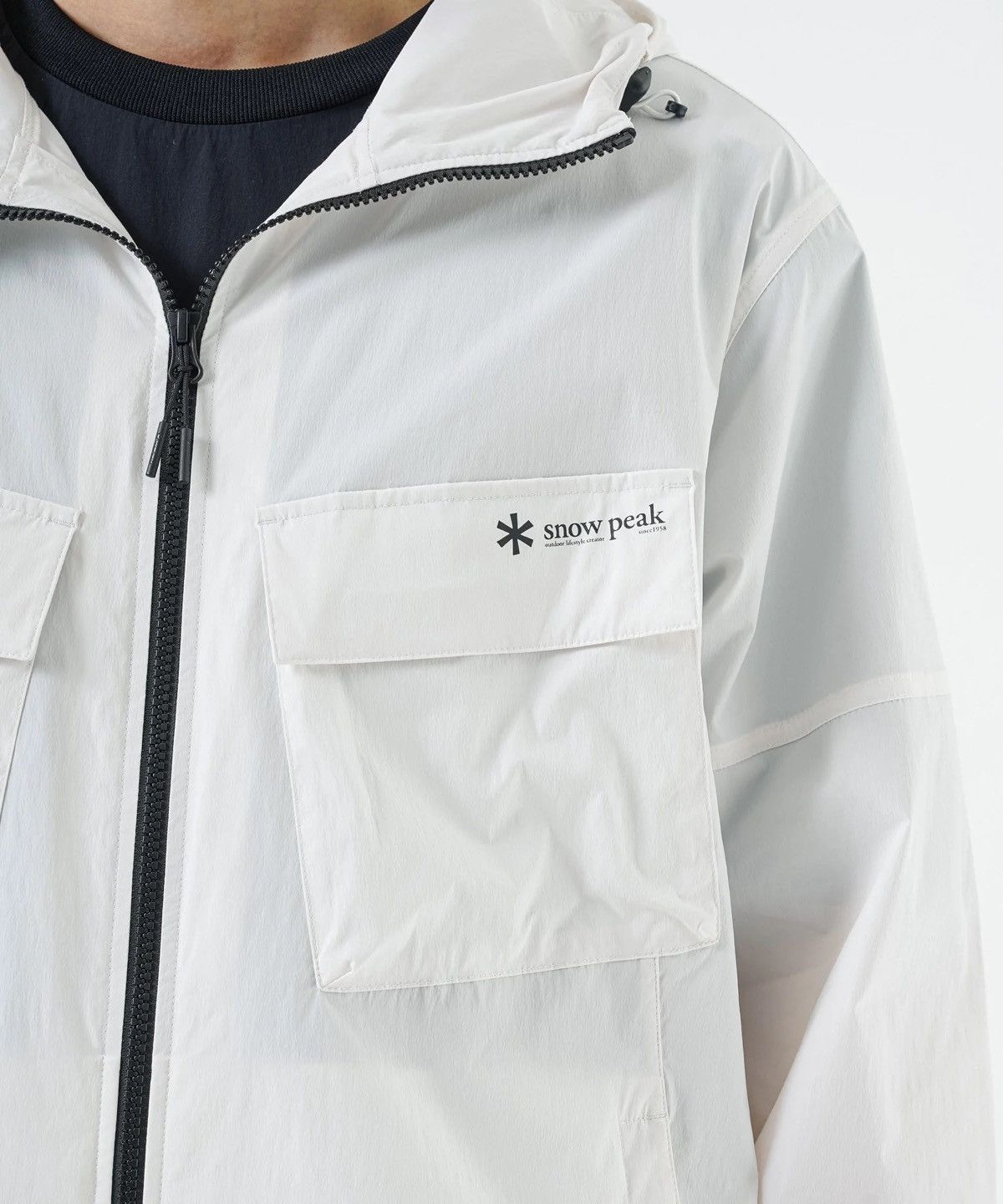 Snow Peak Snow Peak Nylon Slant Pocket Off white Light Windbreaker Size US S / EU 44-46 / 1 - 3 Thumbnail