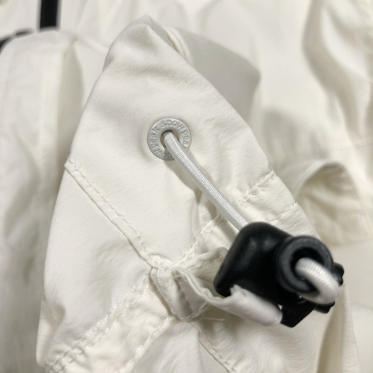 Snow Peak Snow Peak Nylon Slant Pocket Off white Light Windbreaker Size US S / EU 44-46 / 1 - 13 Thumbnail