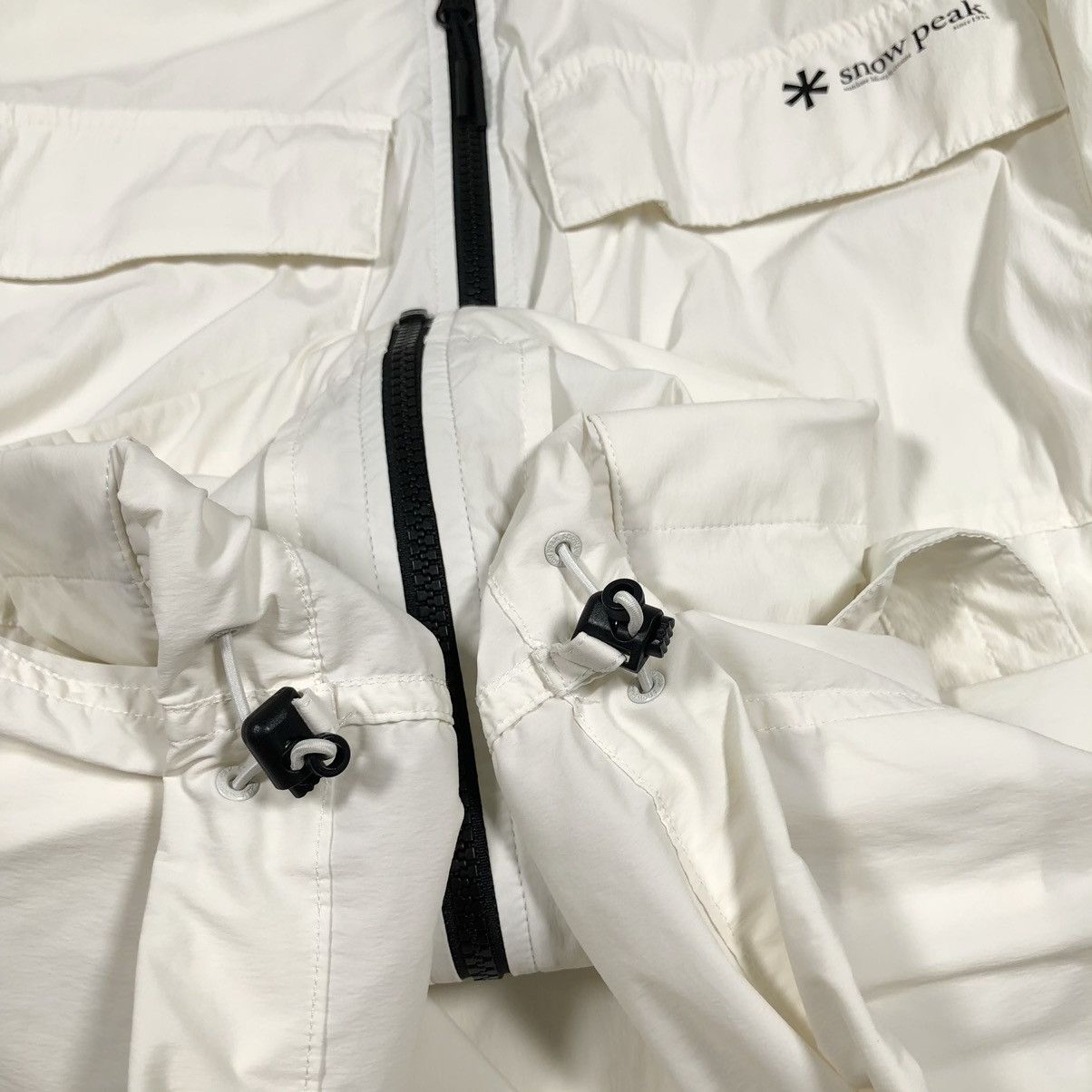 Snow Peak Snow Peak Nylon Slant Pocket Off white Light Windbreaker Size US S / EU 44-46 / 1 - 12 Thumbnail