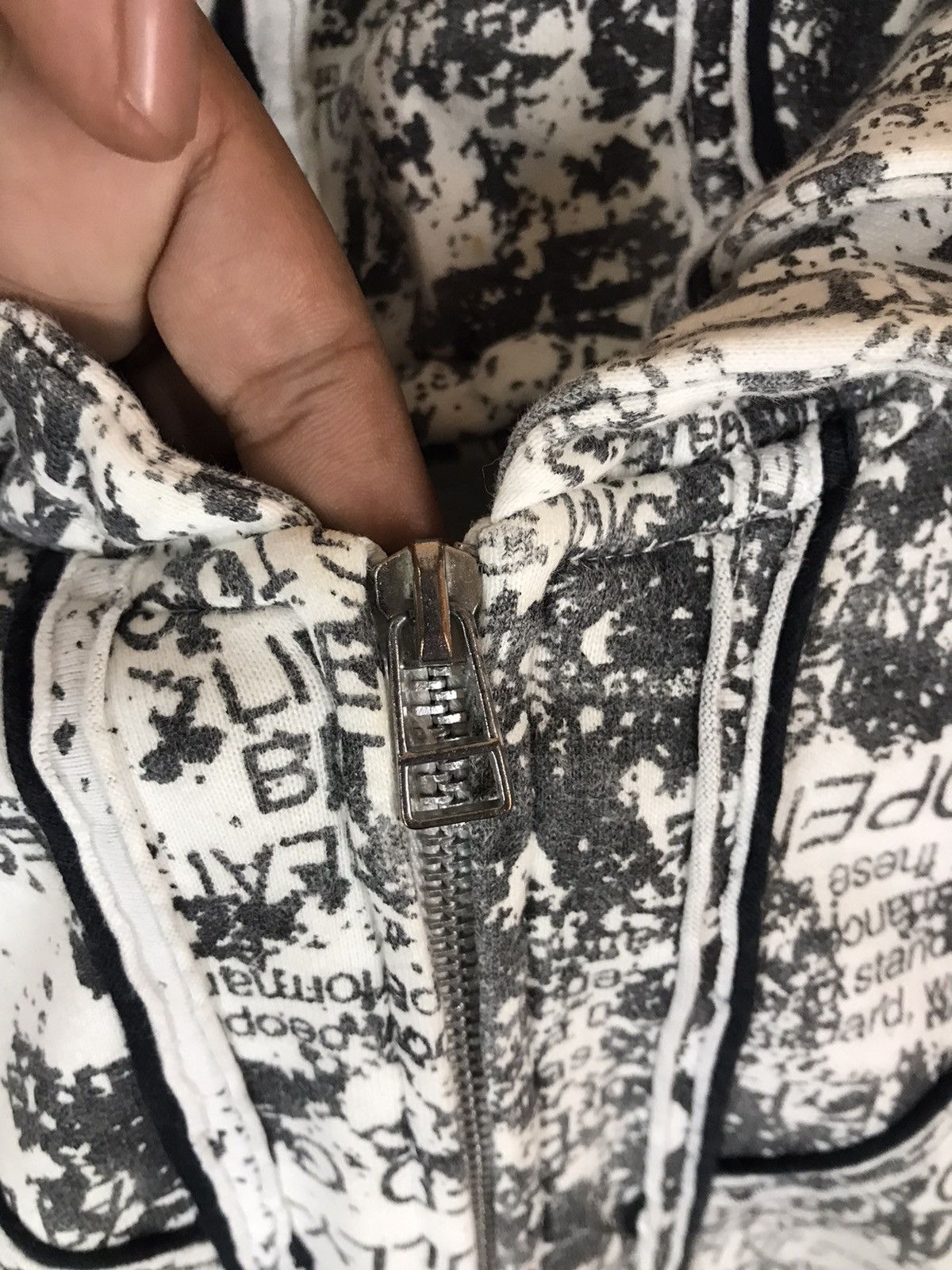 Japanese Brand × Seditionaries ‼️DANGEROUS WARNING PUNK BRAND FULLPRINTED HOODIE VERY RARE‼️ Size US L / EU 52-54 / 3 - 6 Thumbnail