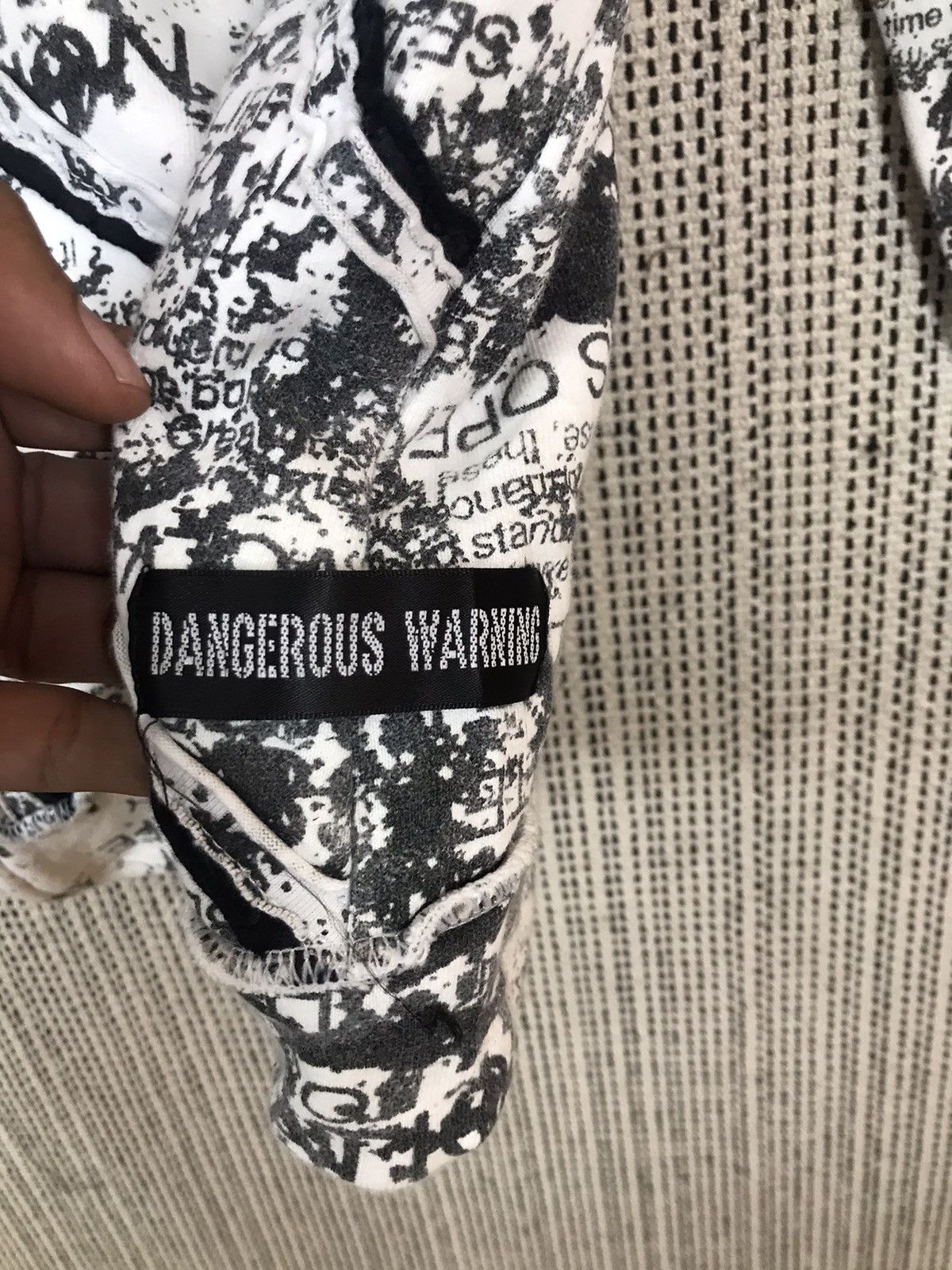 Japanese Brand × Seditionaries ‼️DANGEROUS WARNING PUNK BRAND FULLPRINTED HOODIE VERY RARE‼️ Size US L / EU 52-54 / 3 - 4 Thumbnail