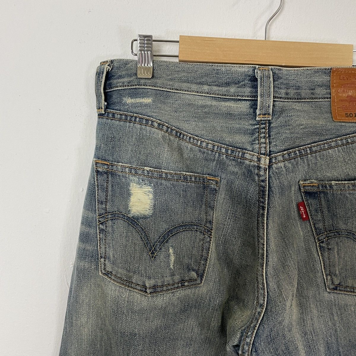 Levi's ❌Pick❌Vintage Levis 501 Distressed Denim Jeans Size US 31 - 7 Thumbnail