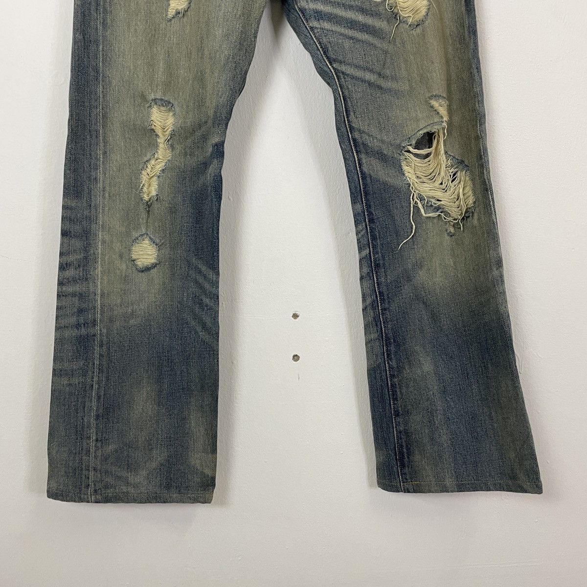 Levi's ❌Pick❌Vintage Levis 501 Distressed Denim Jeans Size US 31 - 4 Thumbnail