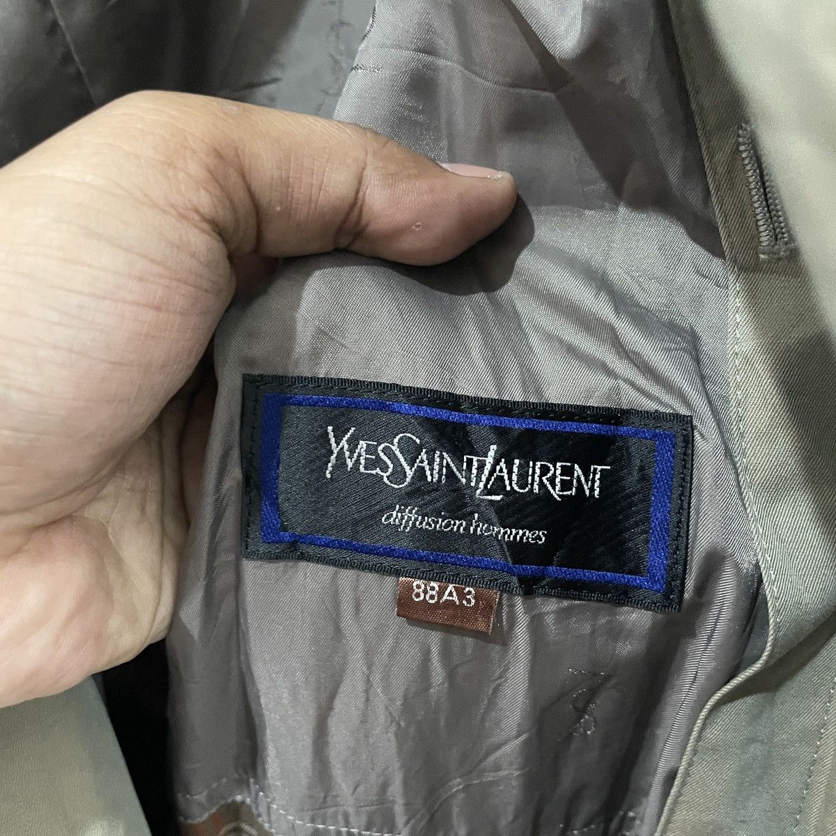Yves Saint Laurent Vintage Yves Saint Laurent Distressed Trench Coat Size US M / EU 48-50 / 2 - 6 Thumbnail