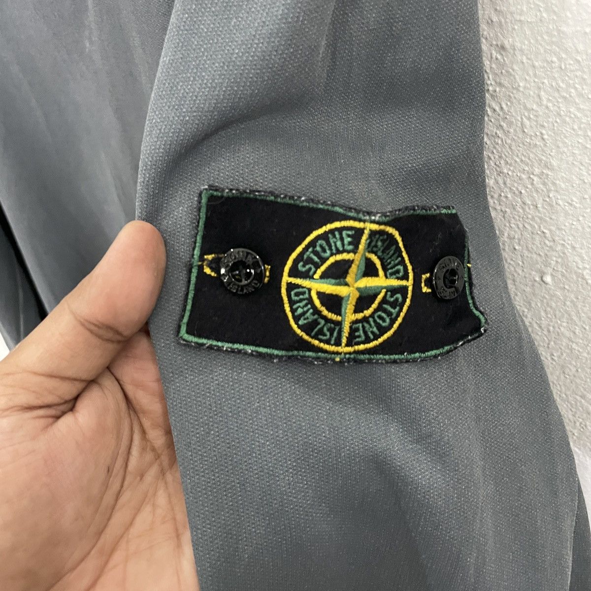 Stone Island Vintage 1997 Stone Island Sweatshirt Size US L / EU 52-54 / 3 - 5 Thumbnail