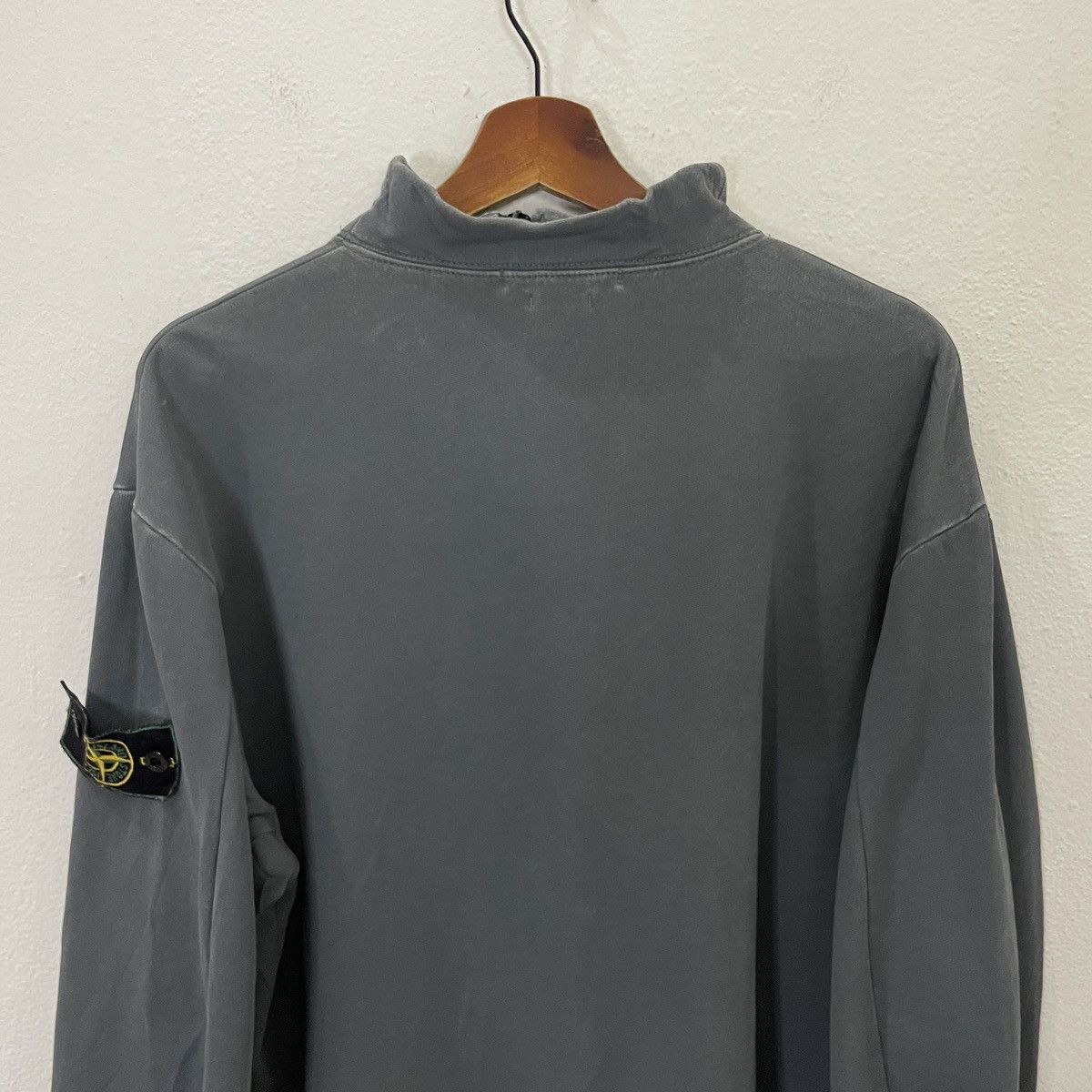 Stone Island Vintage 1997 Stone Island Sweatshirt Size US L / EU 52-54 / 3 - 13 Thumbnail