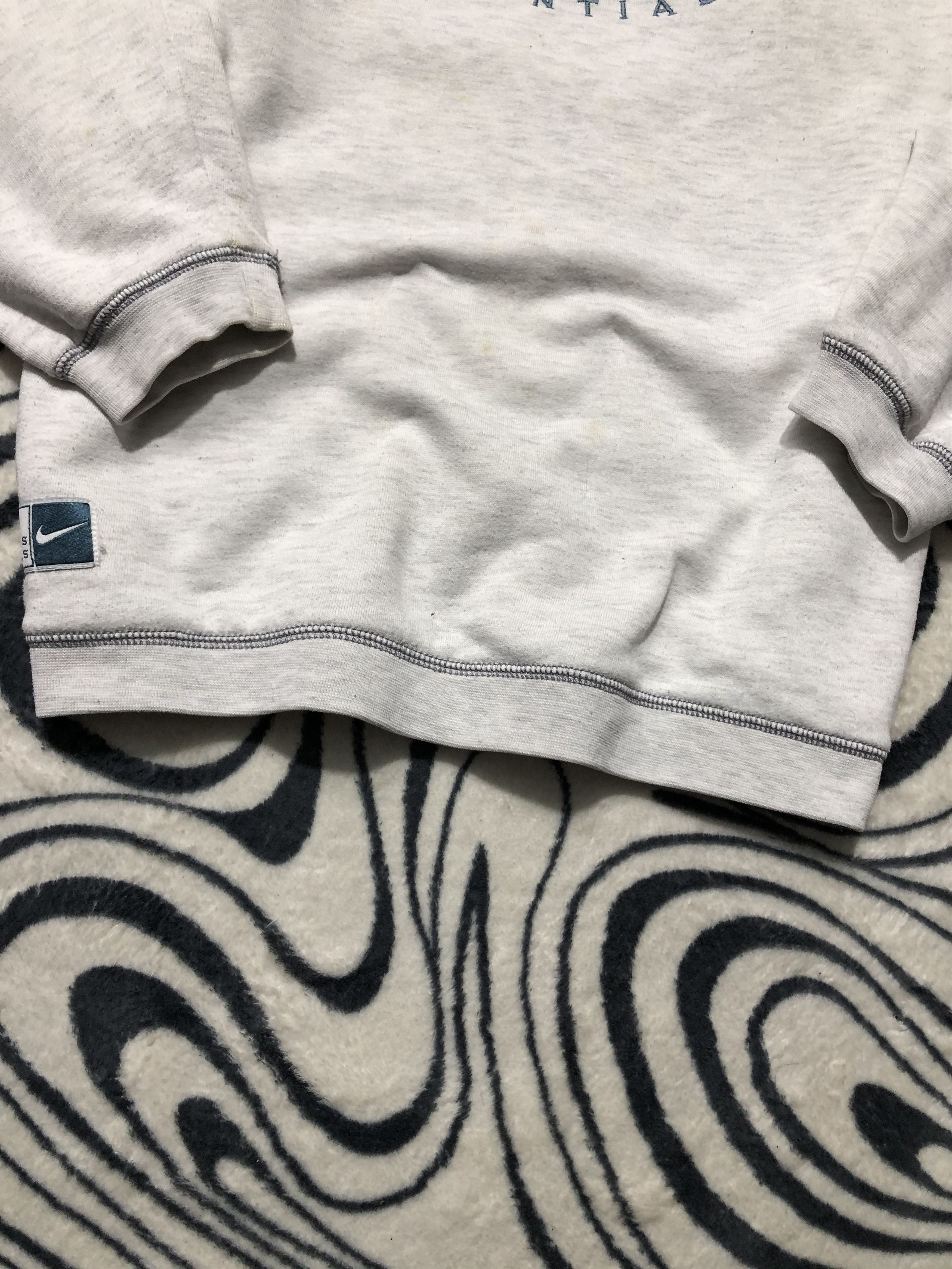 Nike Nike Vintage Sweatshirt Swoosh Size US M / EU 48-50 / 2 - 5 Thumbnail