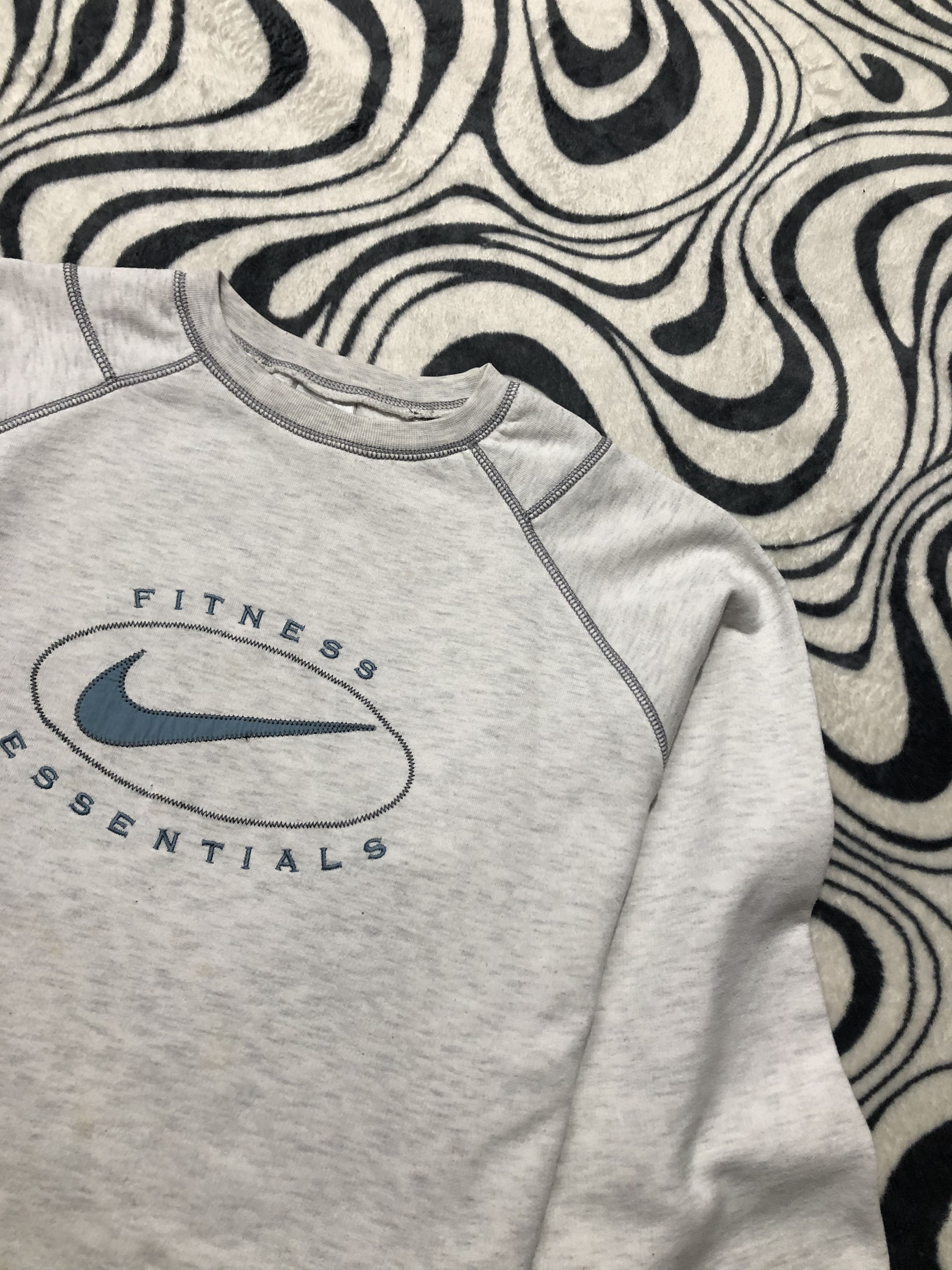 Nike Nike Vintage Sweatshirt Swoosh Size US M / EU 48-50 / 2 - 2 Thumbnail