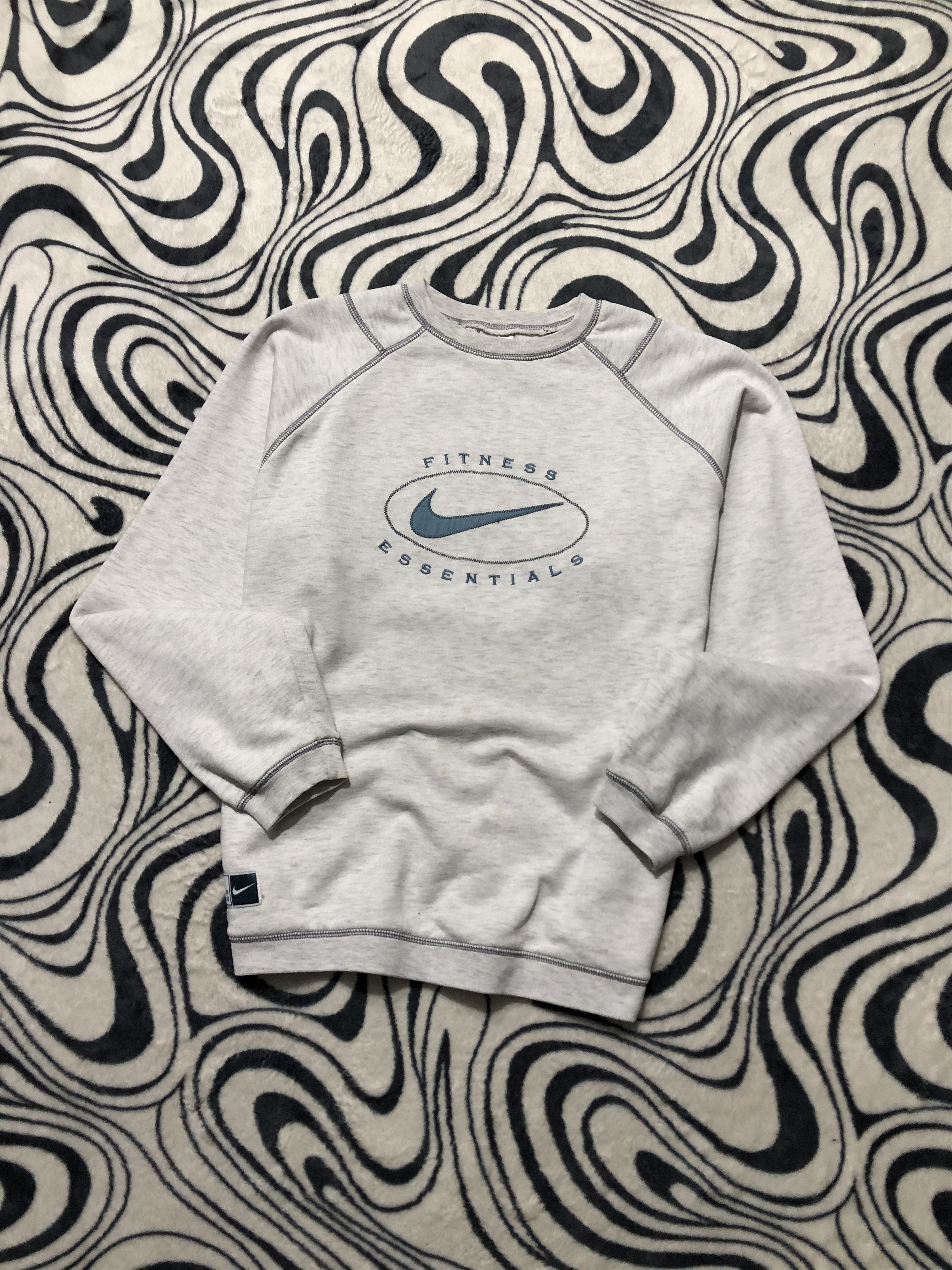 Nike Nike Vintage Sweatshirt Swoosh Size US M / EU 48-50 / 2 - 1 Thumbnail