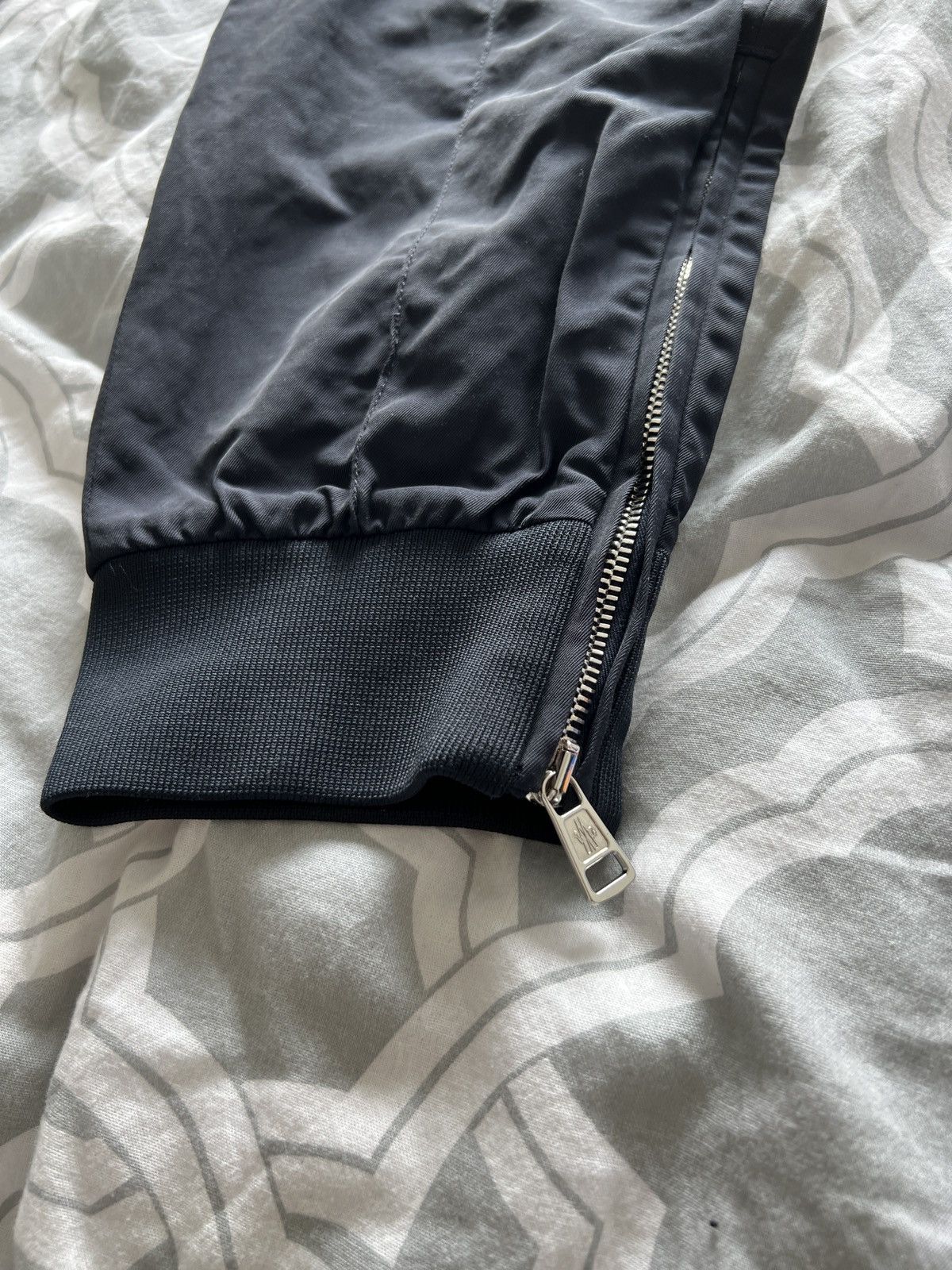 Moncler 🏝️ Moncler Classic Light Pants Size US 34 / EU 50 - 3 Thumbnail