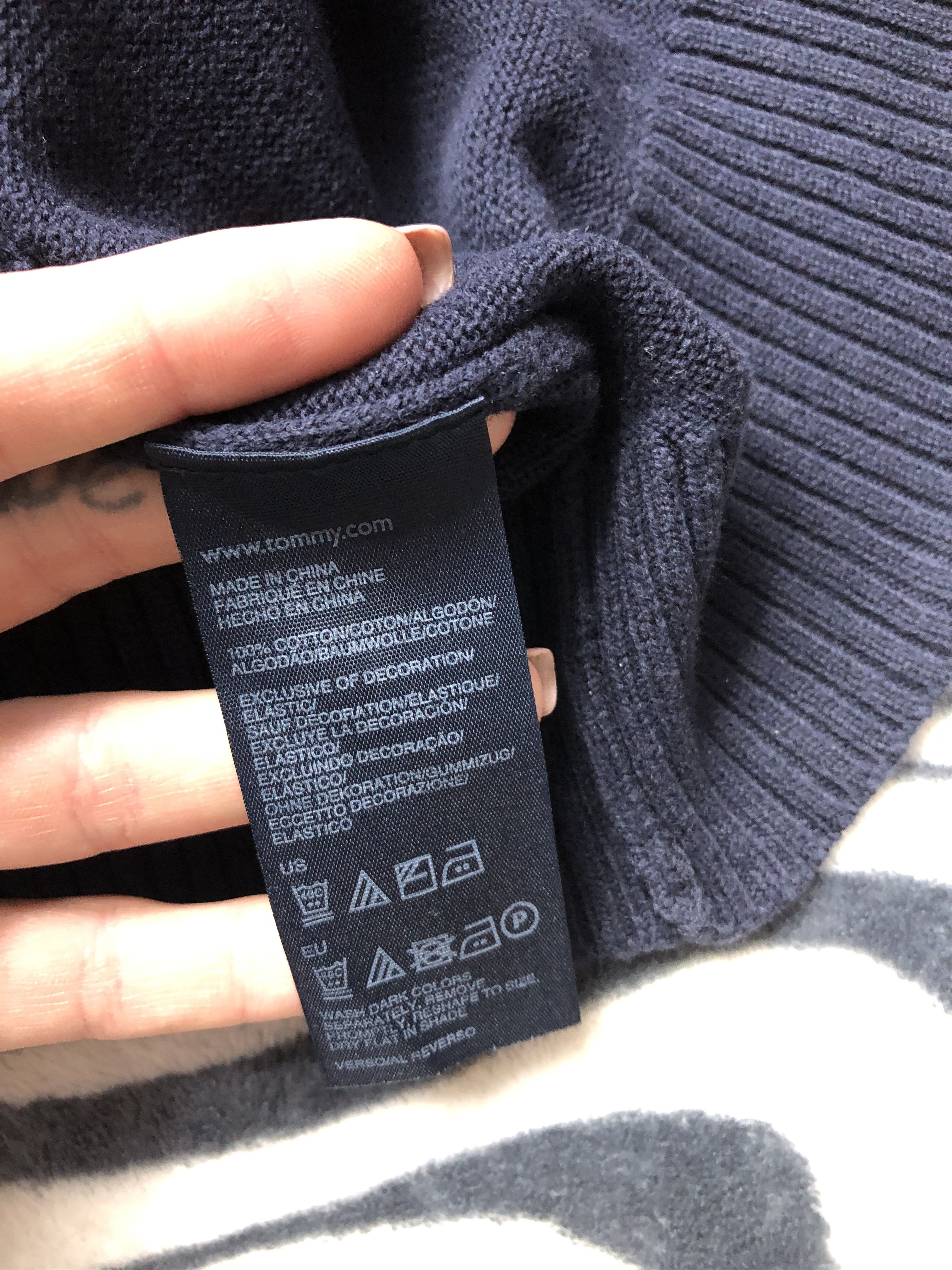 Tommy Hilfiger × Vintage Tommy Hilfiger Vintage Mens Sweater Size US XXL / EU 58 / 5 - 5 Thumbnail