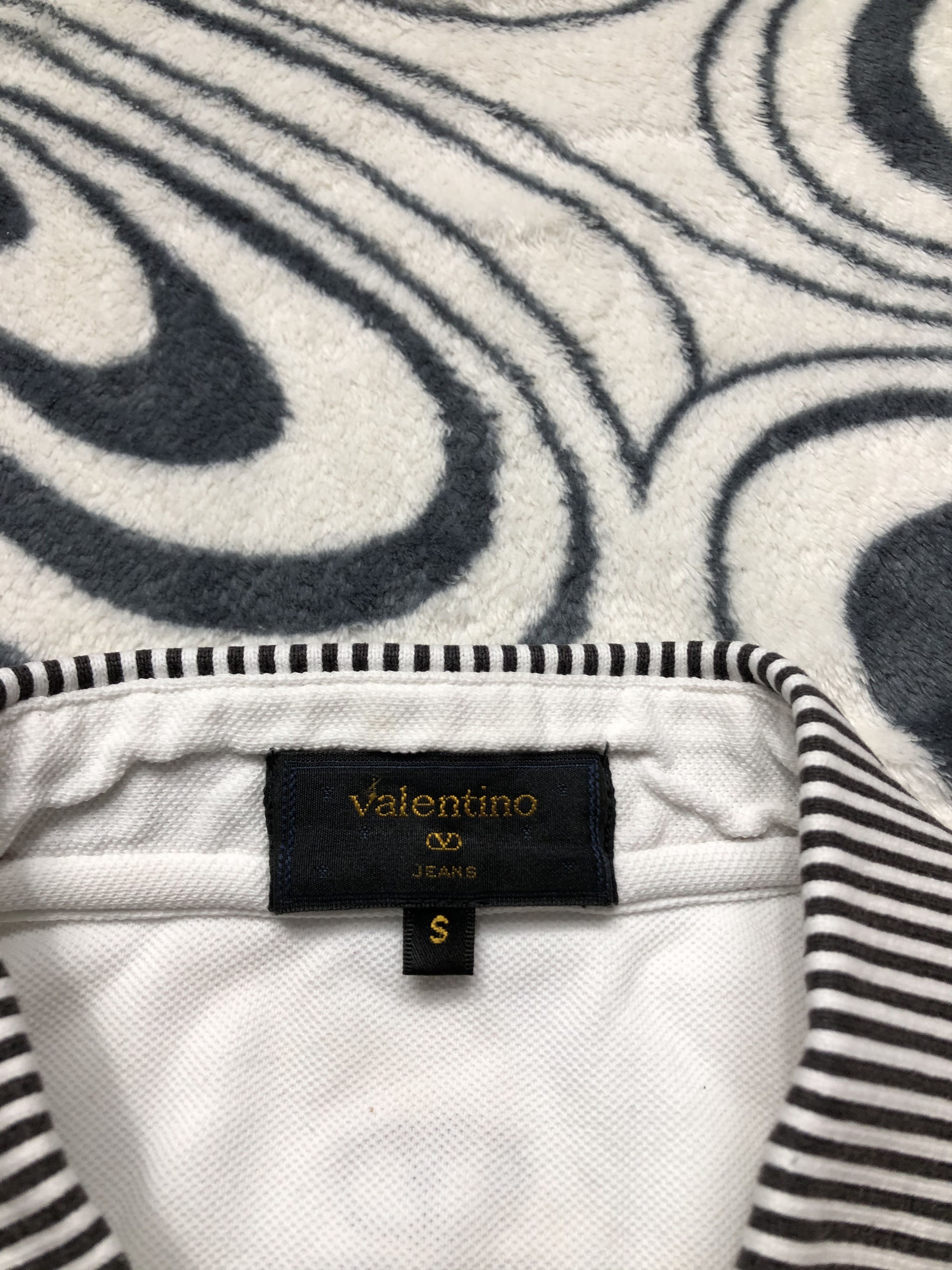 Valentino × Vintage Valentino Jeans Vintage Mens Polo Shirt Size US M / EU 48-50 / 2 - 3 Thumbnail