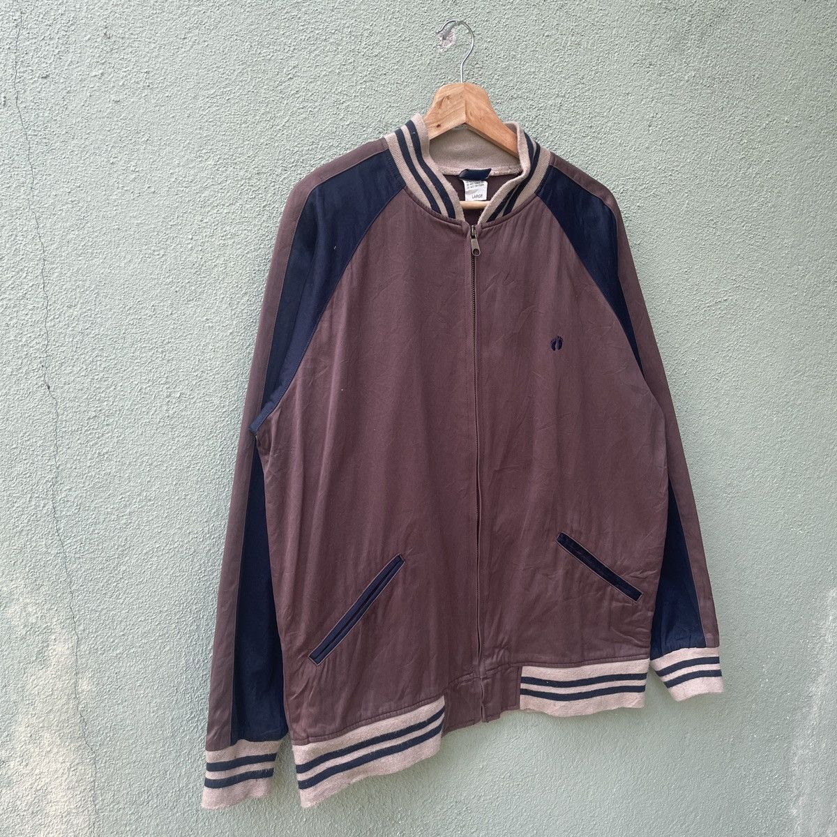 Hang Ten Vintage Hang Ten Embroidery Small Logo Zipper Ups Jacket Size US L / EU 52-54 / 3 - 2 Thumbnail