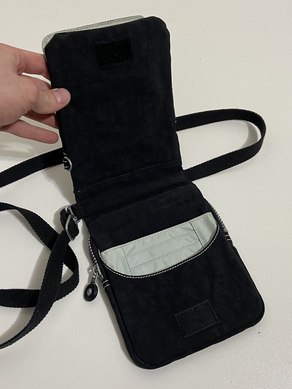 Vintage Vintage Kipling Y2K Bag Messenger Size ONE SIZE - 13 Thumbnail