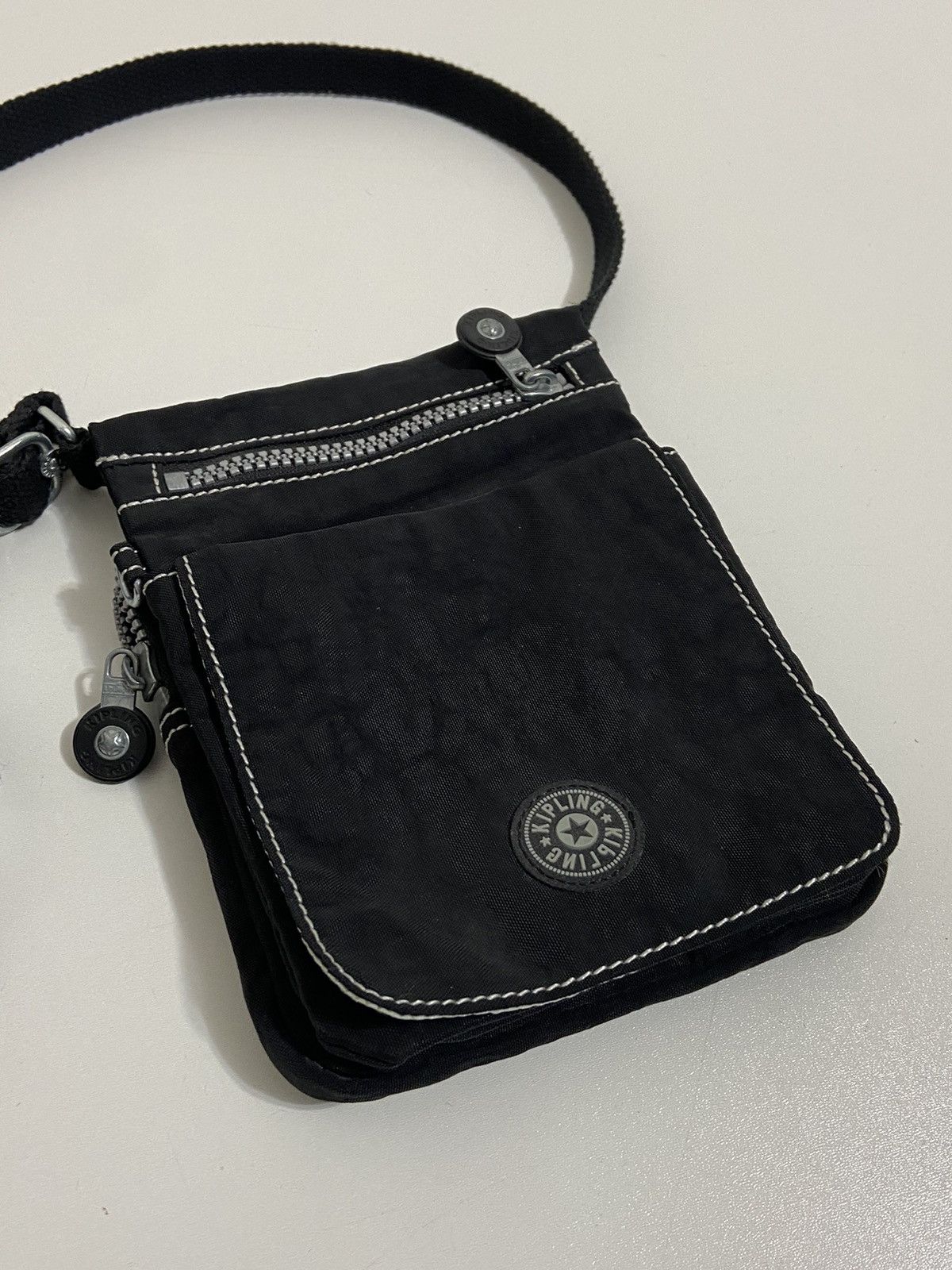 Vintage Vintage Kipling Y2K Bag Messenger Size ONE SIZE - 3 Thumbnail