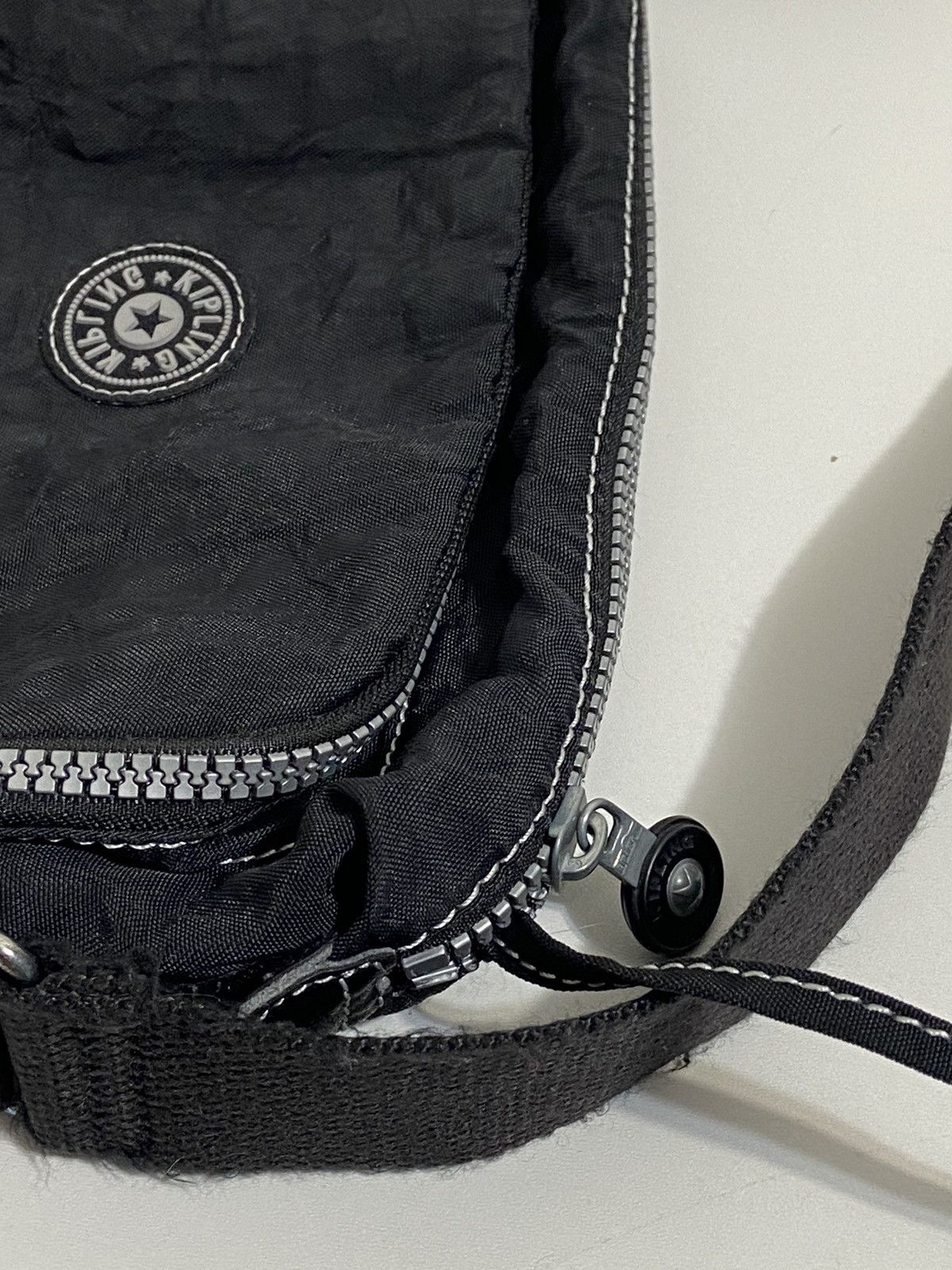 Vintage Vintage Kipling Y2K Bag Messenger Size ONE SIZE - 10 Thumbnail