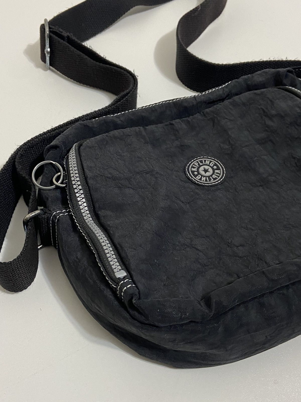 Vintage Vintage Kipling Y2K Bag Messenger Size ONE SIZE - 4 Thumbnail