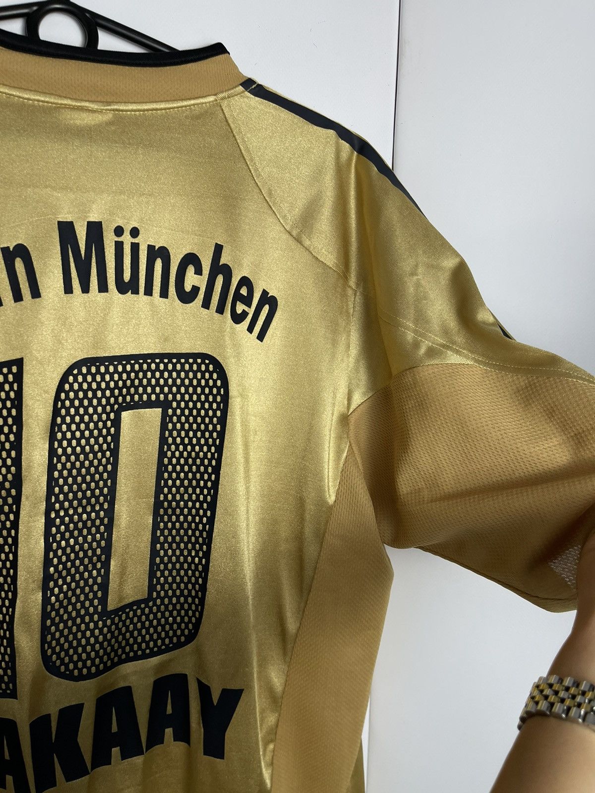 Vintage Vintage Bayern Munich Makaay 10 adidas Gold rare size XL Size US XL / EU 56 / 4 - 15 Thumbnail