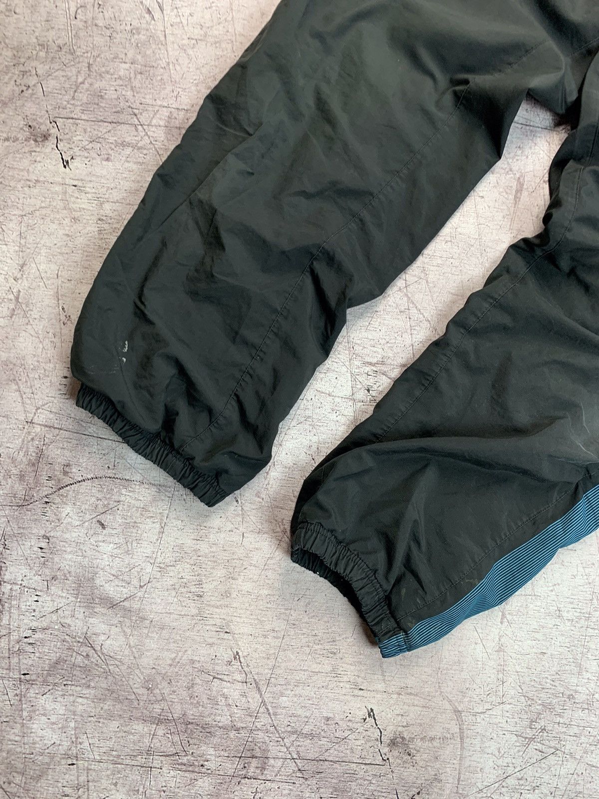 Nike × Vintage Nike Vintage Mens Nylon Pants Drill Style Size US 34 / EU 50 - 4 Thumbnail