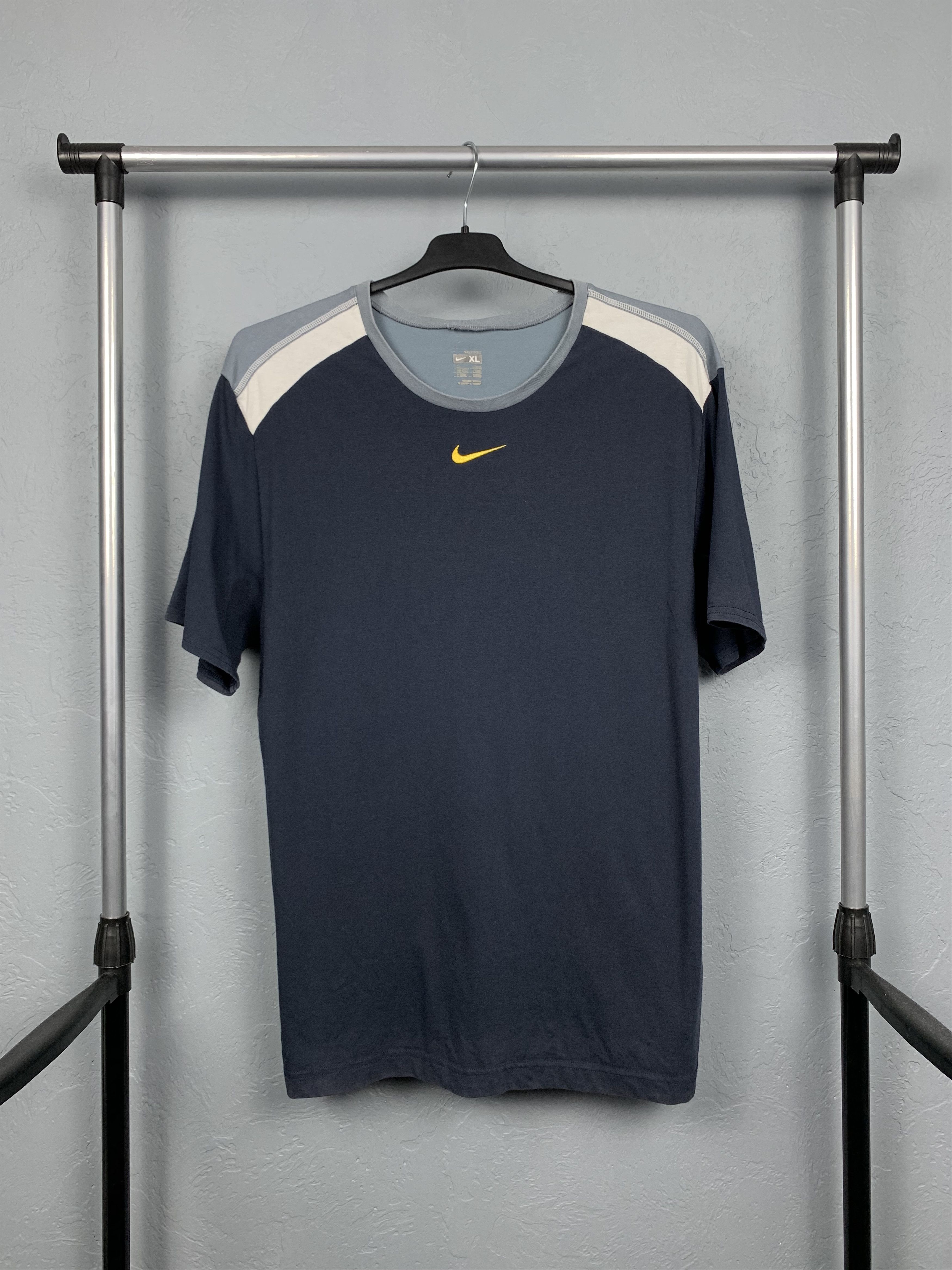 Nike × Vintage Nike 90s Vintage Mens T-Shirt Size M Travis Size US M / EU 48-50 / 2 - 1 Thumbnail
