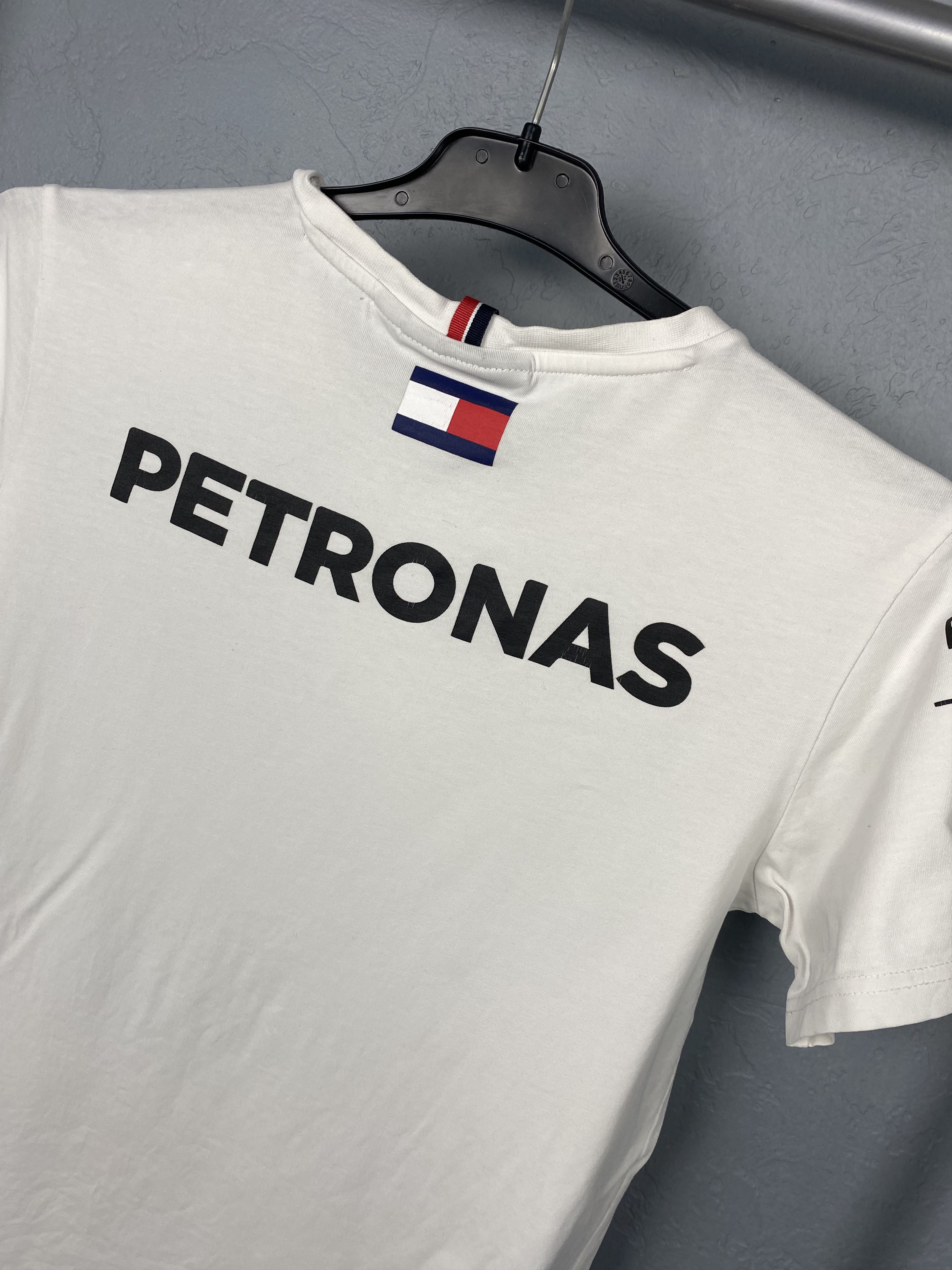 Mercedes-Benz Mercedes Benz Tommy Hilfiger Mens T-Shirt Tee Formula Uno Size US S / EU 44-46 / 1 - 11 Thumbnail