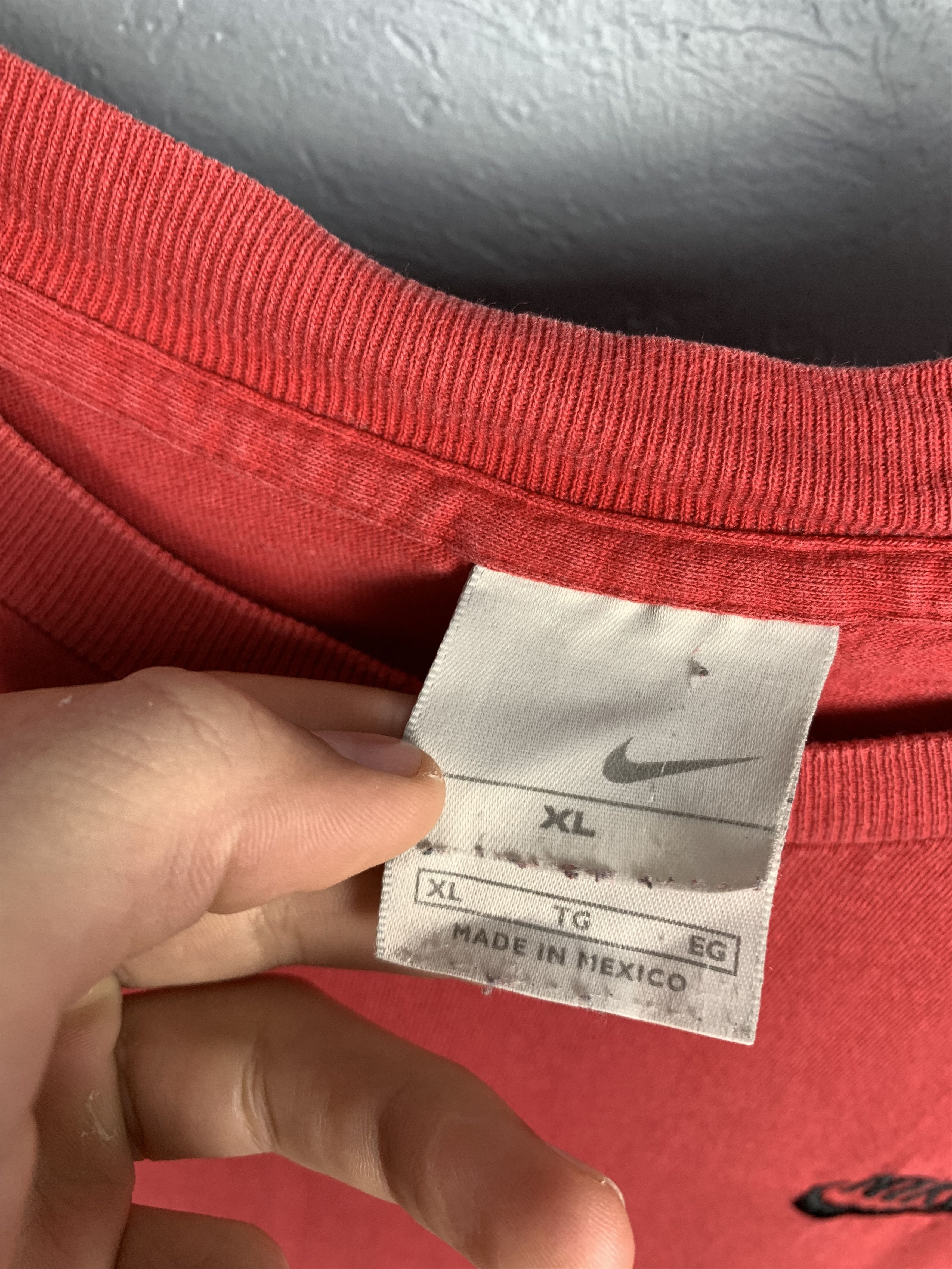 Nike Nike Vintage Mens T-shirt Tee Size US XL / EU 56 / 4 - 3 Thumbnail
