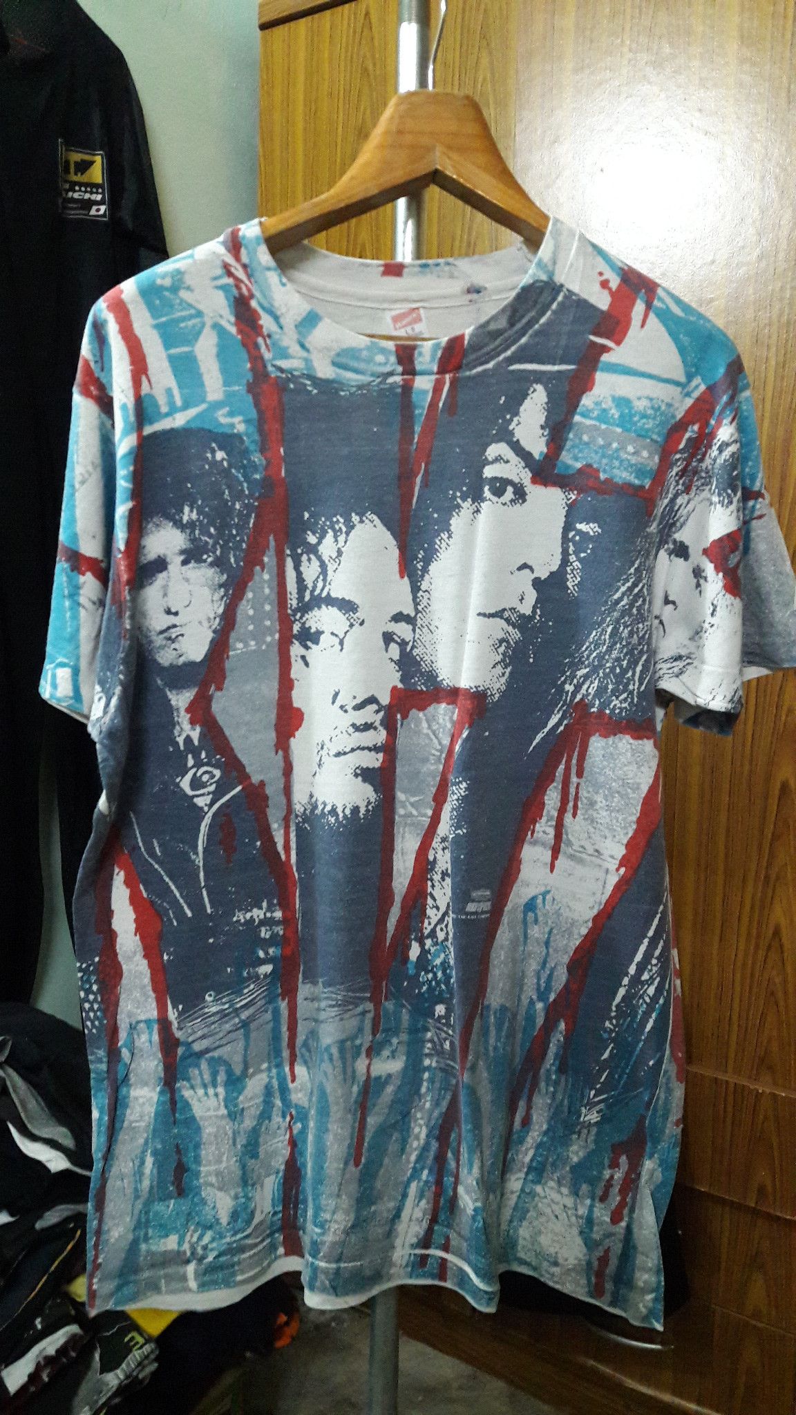 Kiss × Tour Tee × Vintage Vintage 90s Kiss Revenge Album All 