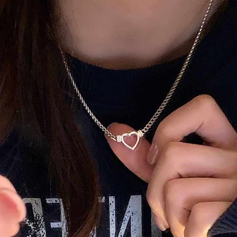 Jewelry Creative Minimalist Love Heart Necklace Size ONE SIZE - 3 Thumbnail