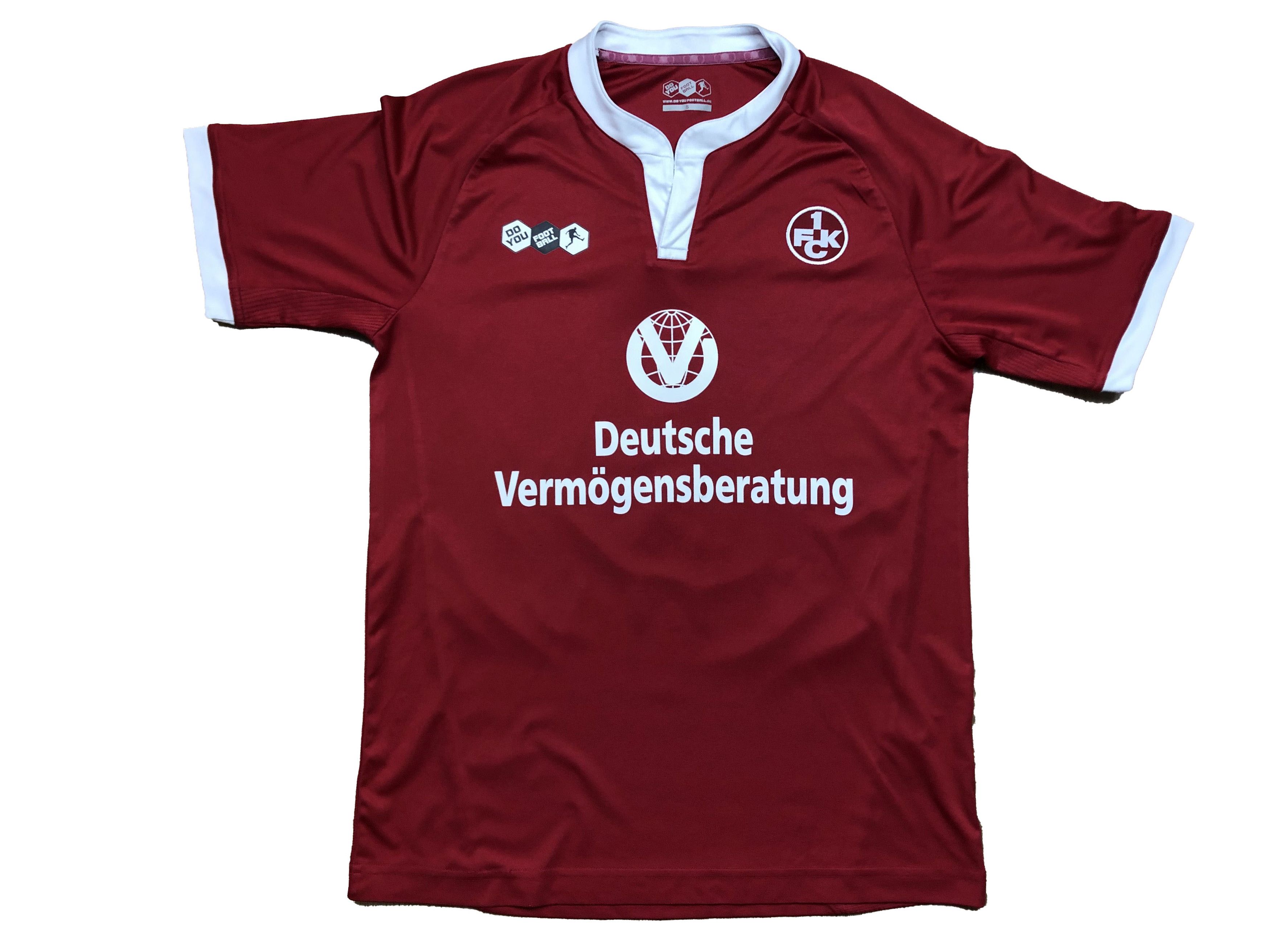 Vintage 1.FC Kaiserslautern Football Shirt 2010 #5 Amedick Tee Y2K Size US S / EU 44-46 / 1 - 1 Thumbnail