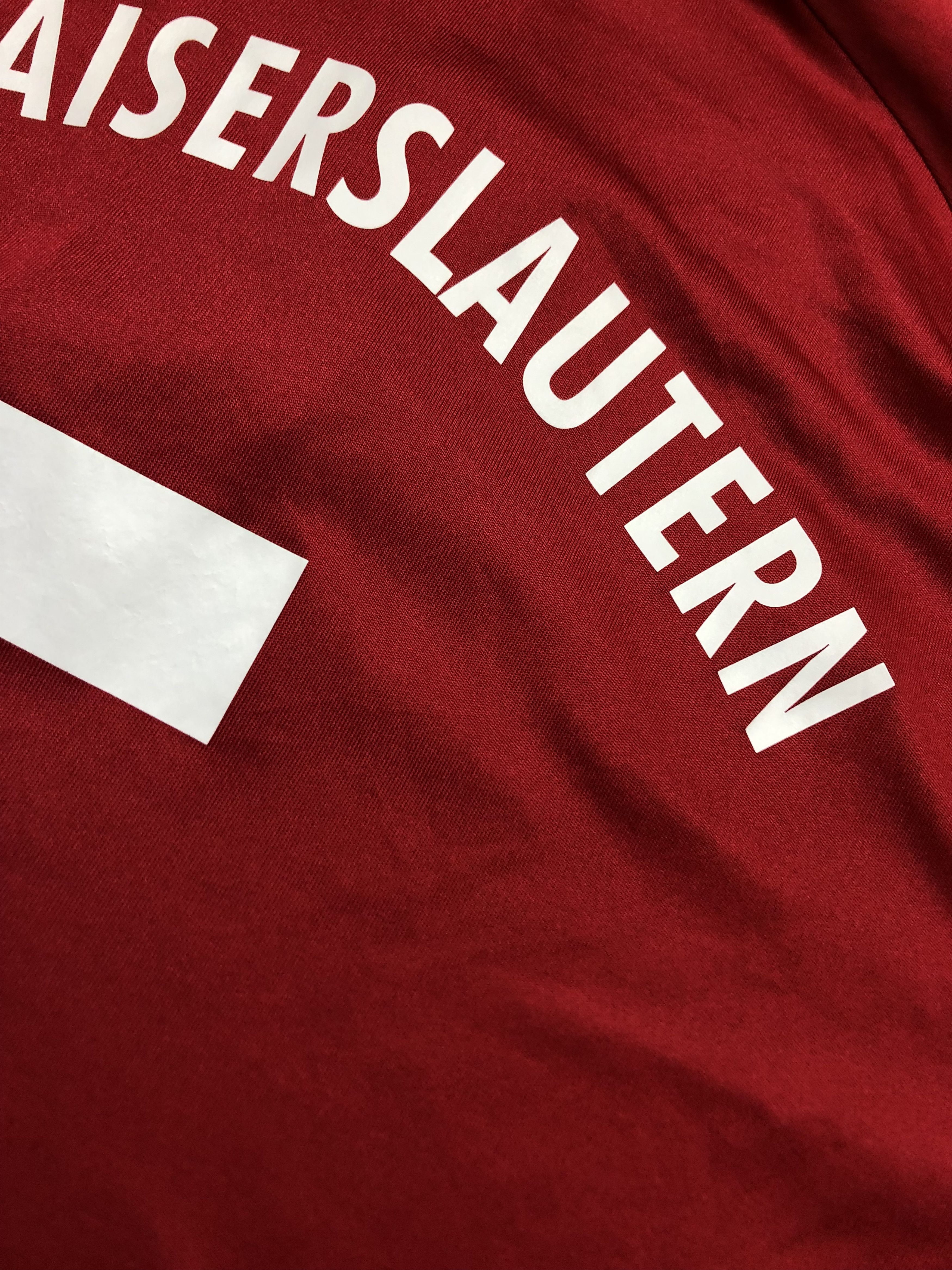 Vintage 1.FC Kaiserslautern Football Shirt 2010 #5 Amedick Tee Y2K Size US S / EU 44-46 / 1 - 15 Thumbnail