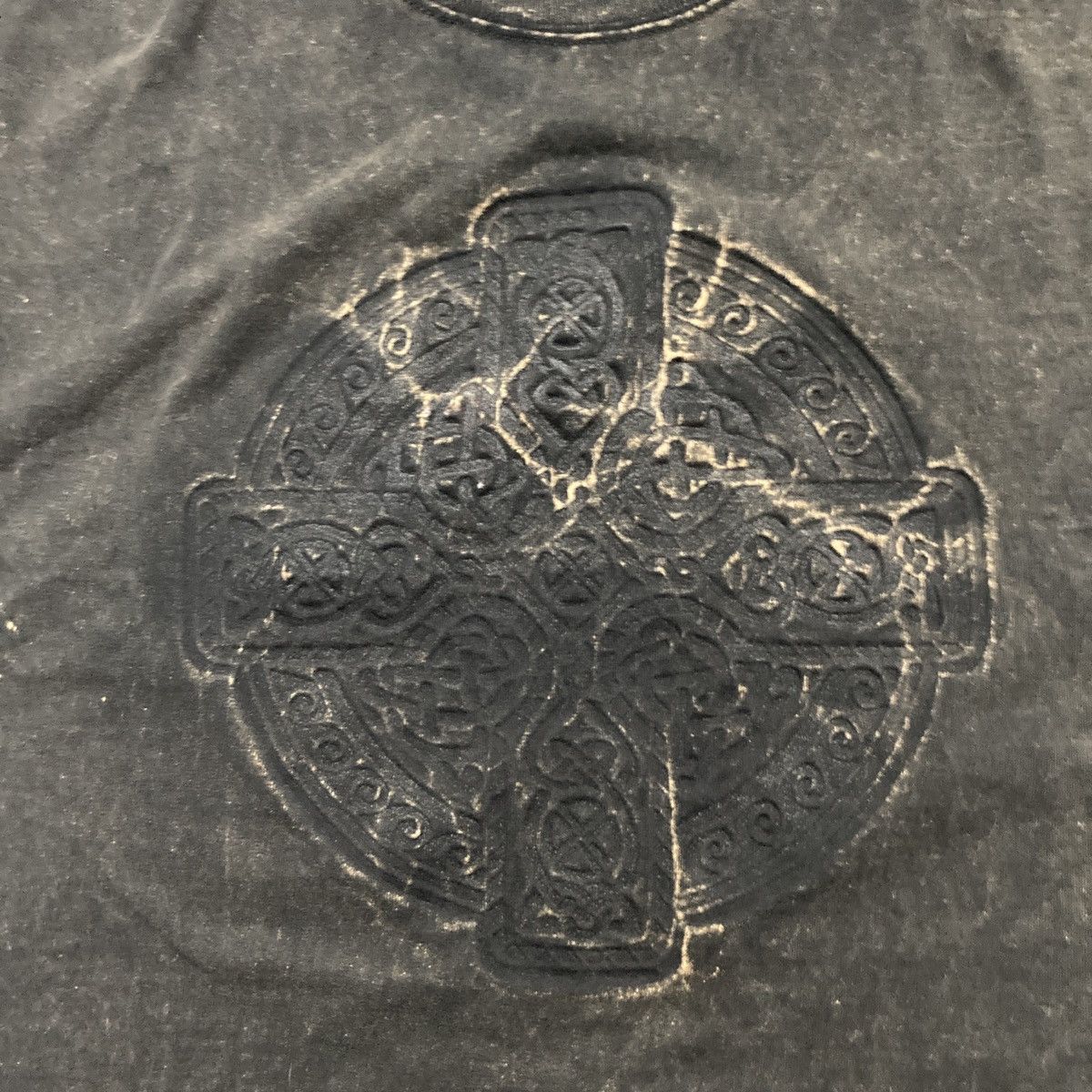 Fruit Of The Loom × Vintage Bleach dusted Celtic tee Size US XXL / EU 58 / 5 - 2 Thumbnail