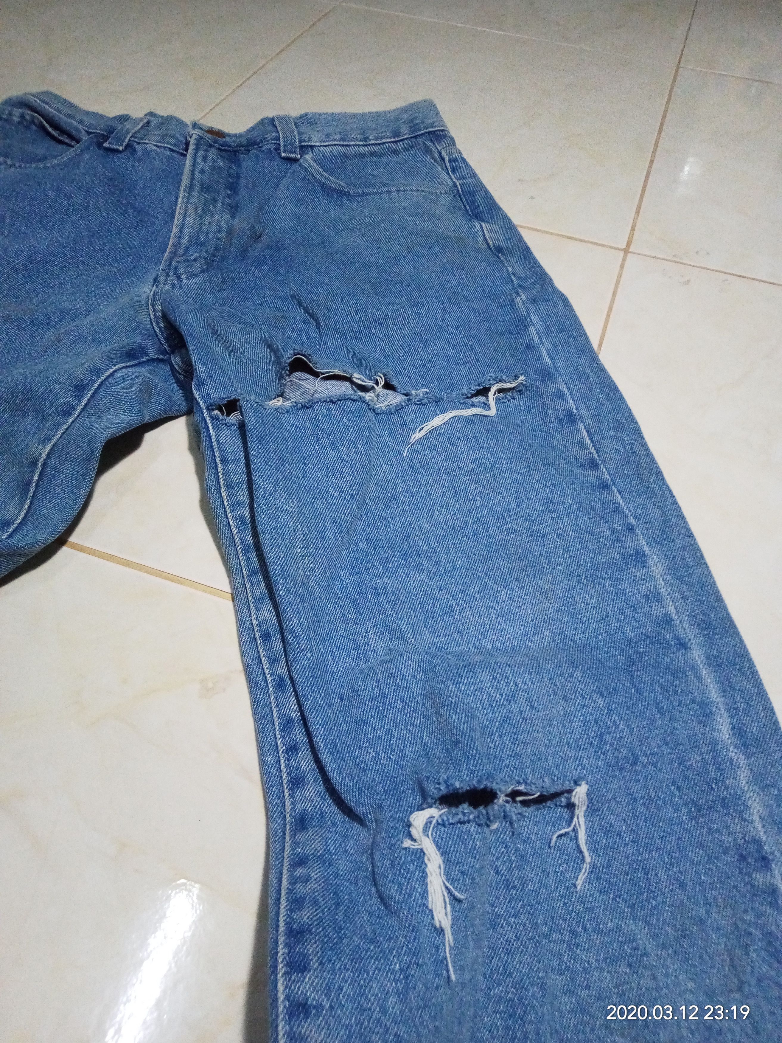 Trussardi 90s Trussardi Jeans DISTRESSED street fashion grunge Size US 30 / EU 46 - 9 Thumbnail