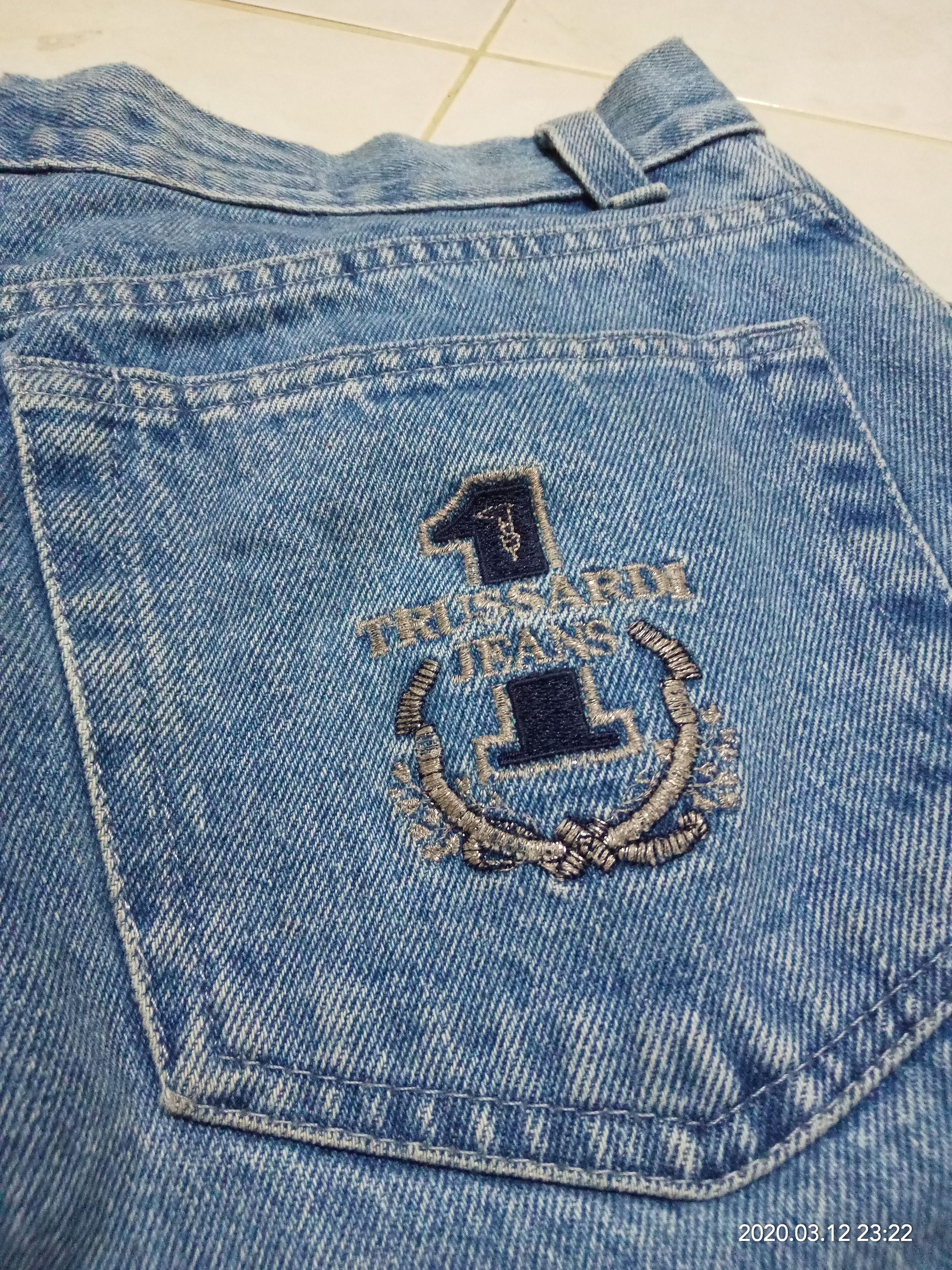 Trussardi 90s Trussardi Jeans DISTRESSED street fashion grunge Size US 30 / EU 46 - 11 Thumbnail