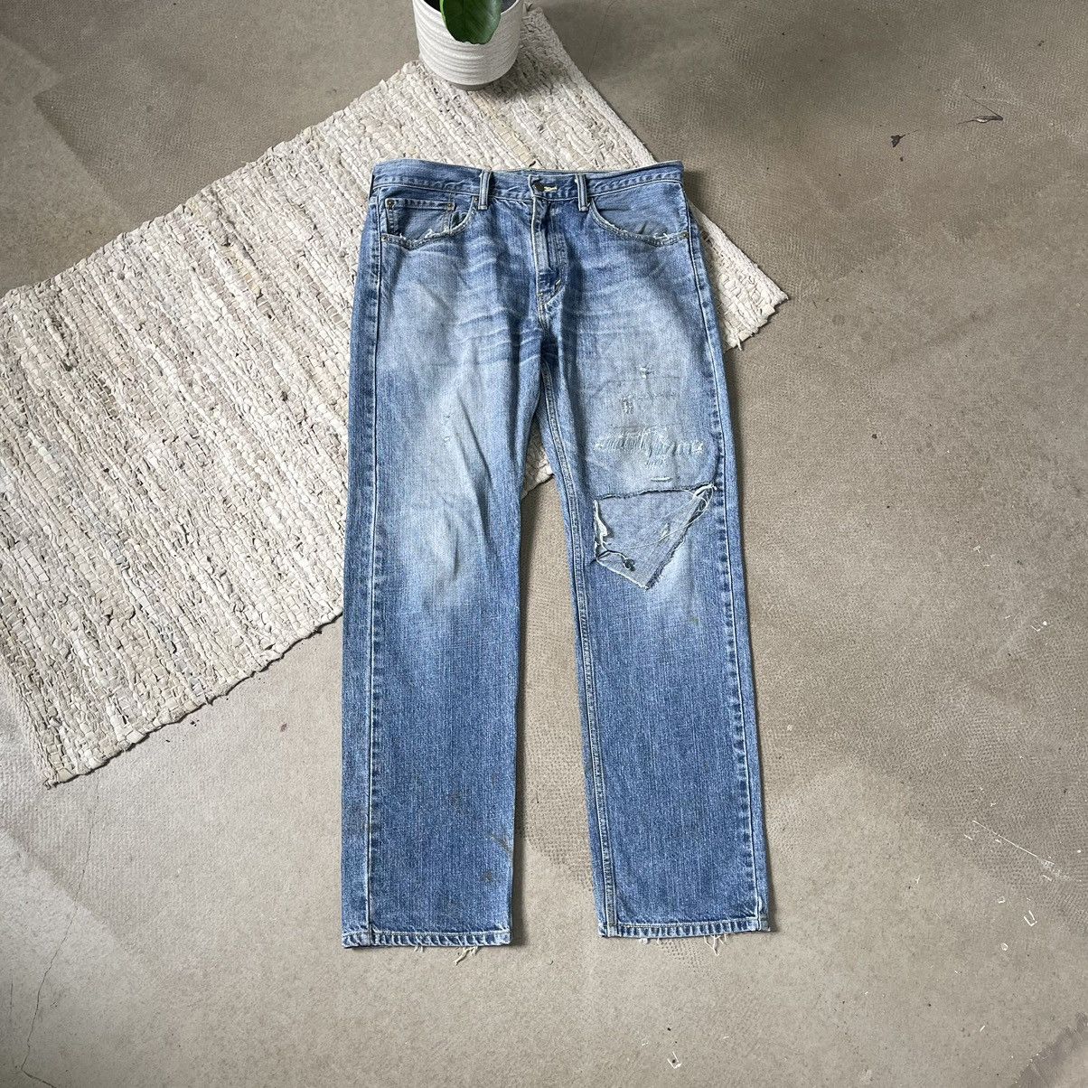Vintage 90s Levi's 505 Washed Blue Denim Jeans