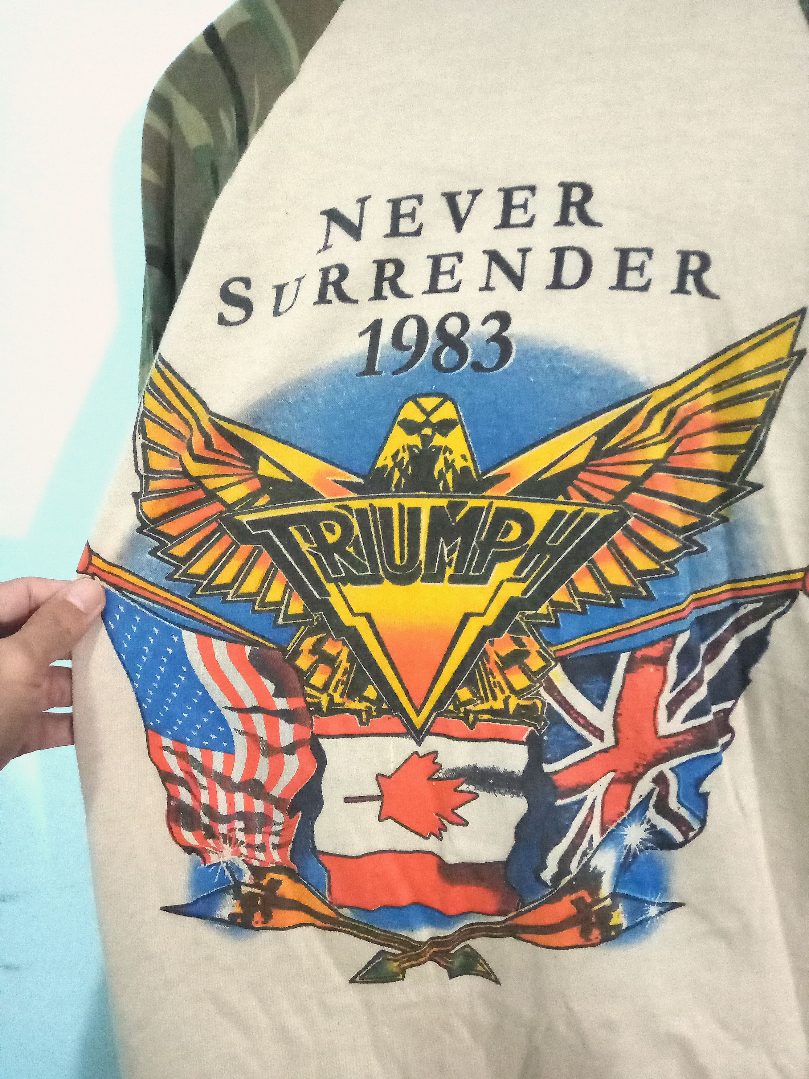 Band Tees Vintage 80s Triumph Never Surrender 1983 Camouflage rockwea Size US M / EU 48-50 / 2 - 4 Thumbnail