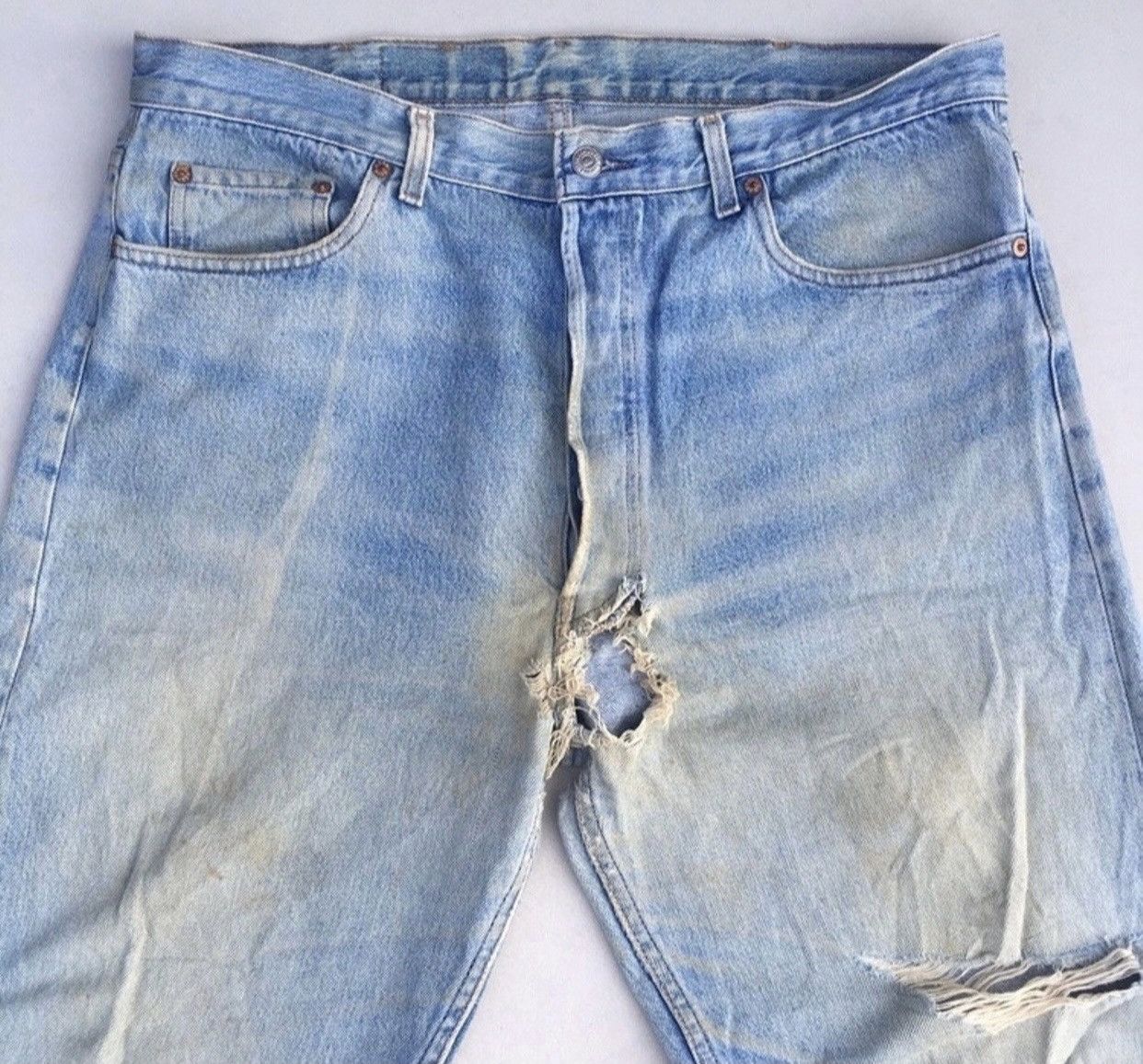 Levi's Vtg Distressed Levi’s 501 Acid Wash Jeans Made in USA Size US 38 / EU 54 - 2 Thumbnail